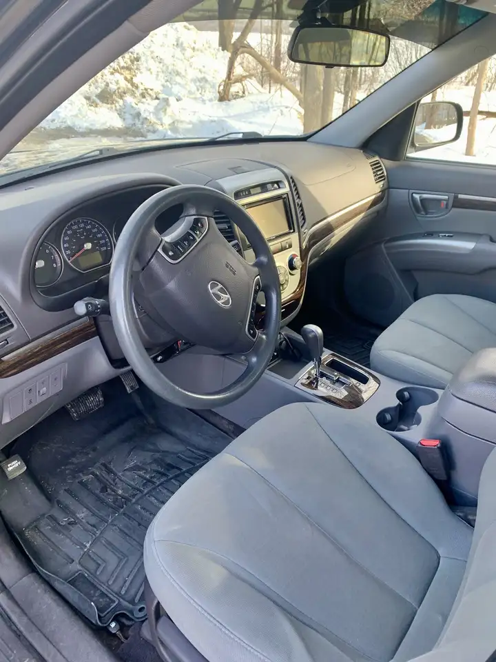 Hyundai SANTA FE снимка Hyundai SANTA FE