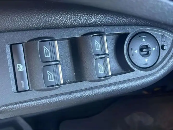Ford Kuga 1.5 EcoB. 120 Trend S&S 4x2 2018, foto 45