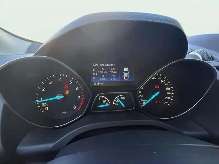 Ford Kuga 1.5 EcoB. 120 Trend S&S 4x2 2018, foto 39