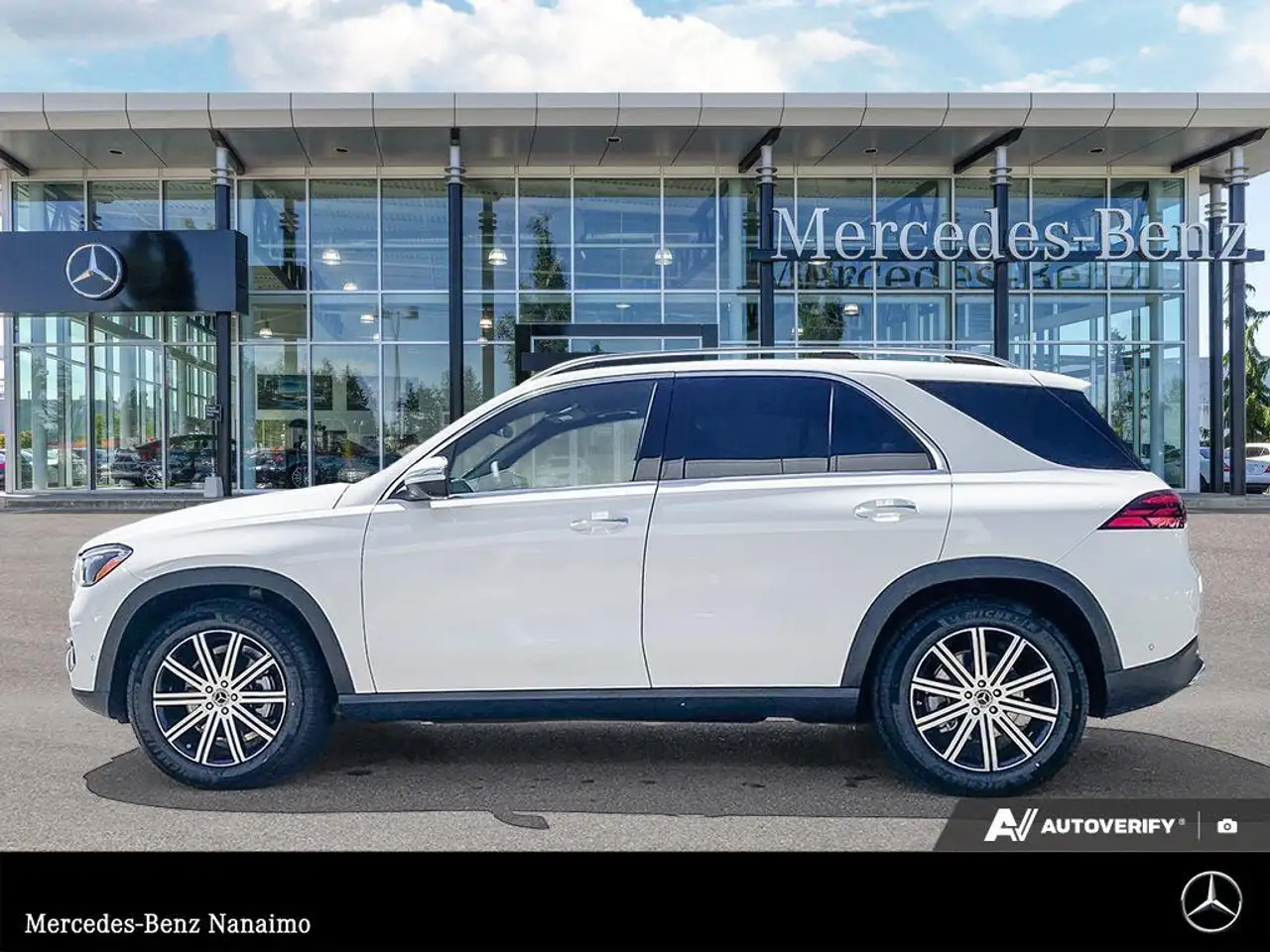 Mercedes-Benz GLE снимка Mercedes-Benz GLE