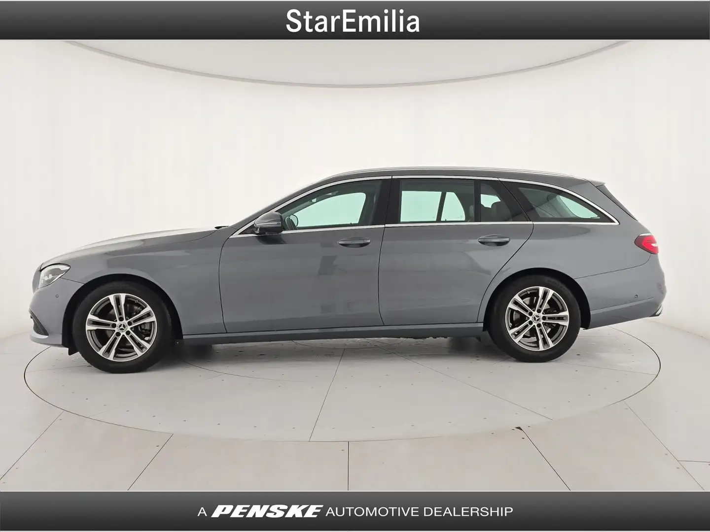 Mercedes-Benz E 200 E 200 d Auto Business Sport Grigio - 2