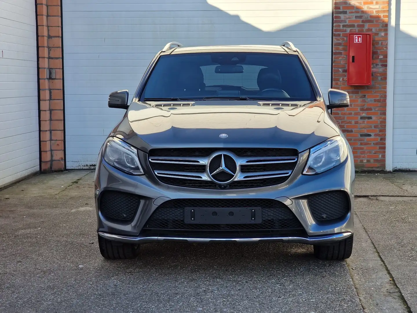 Mercedes-Benz GLE 350 D 4MATIC AMG pack - eerste eigenaar Gris - 2