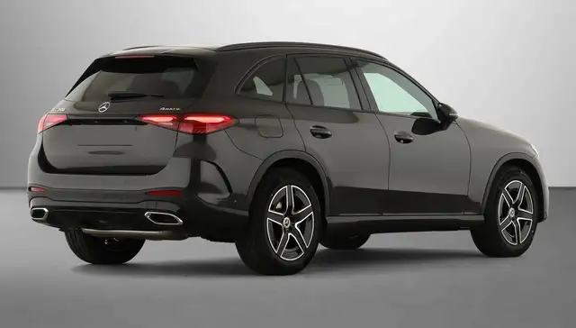 Mercedes-Benz GLC view 12