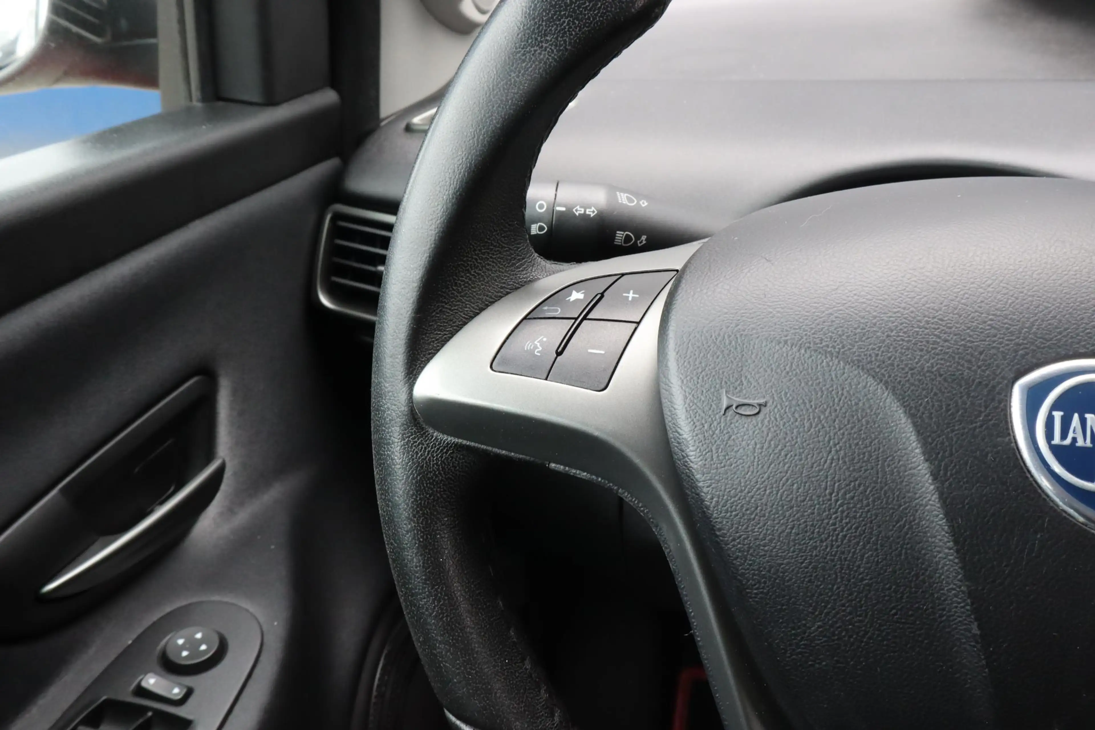 Lancia Ypsilon 0.9 TwinAir Elefantino Plus | Airco | Automaat — photo 8