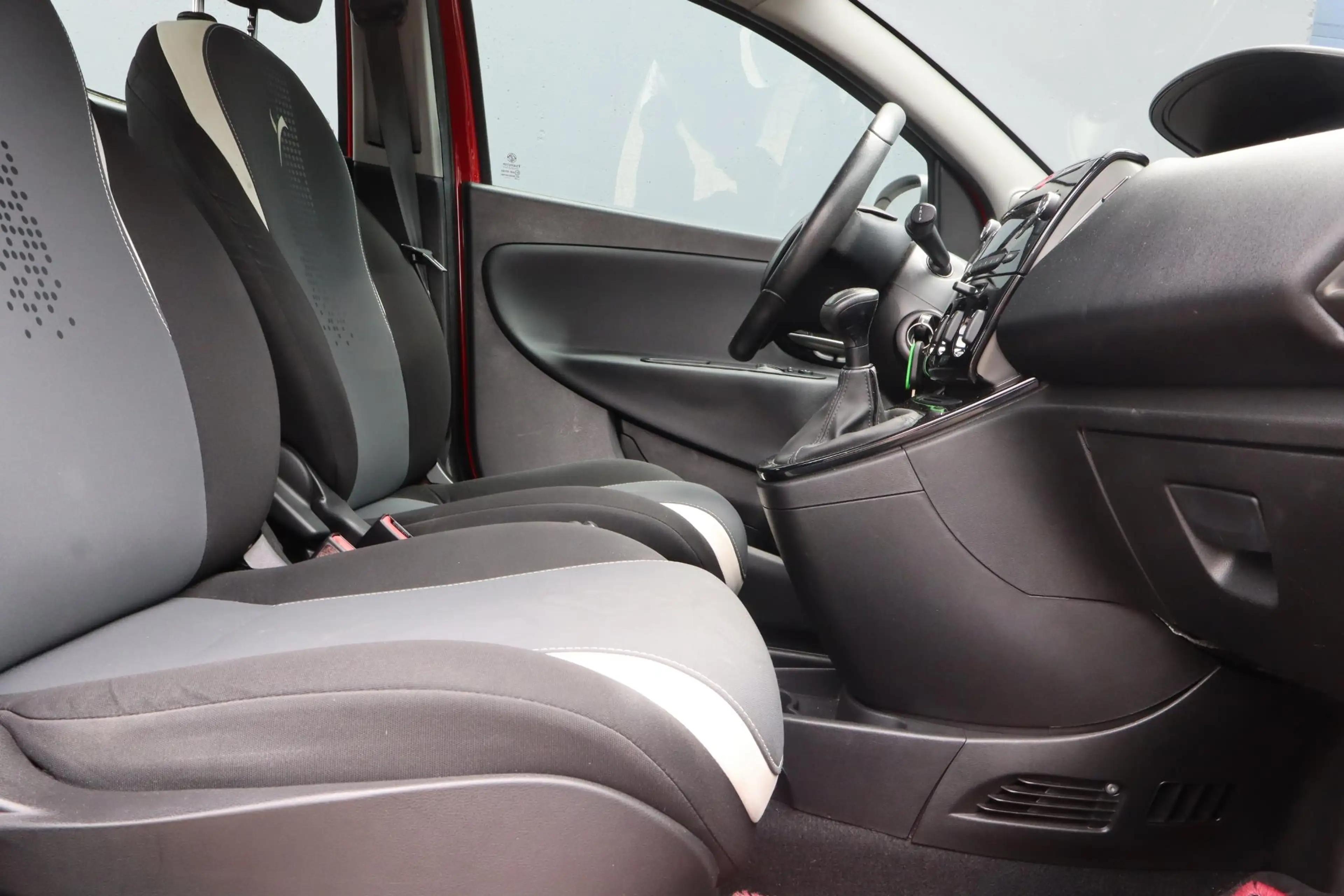 Lancia Ypsilon 0.9 TwinAir Elefantino Plus | Airco | Automaat — photo 16