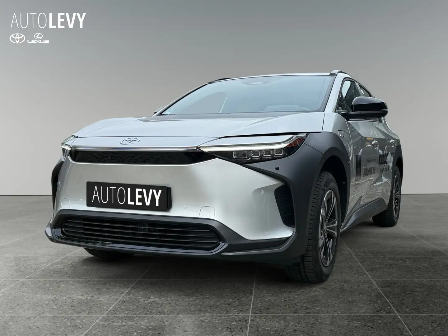 Toyota bZ4X BEV 150kWh 4x2 Teamplayer *CARPLAY*KAMERA* Silber - 1