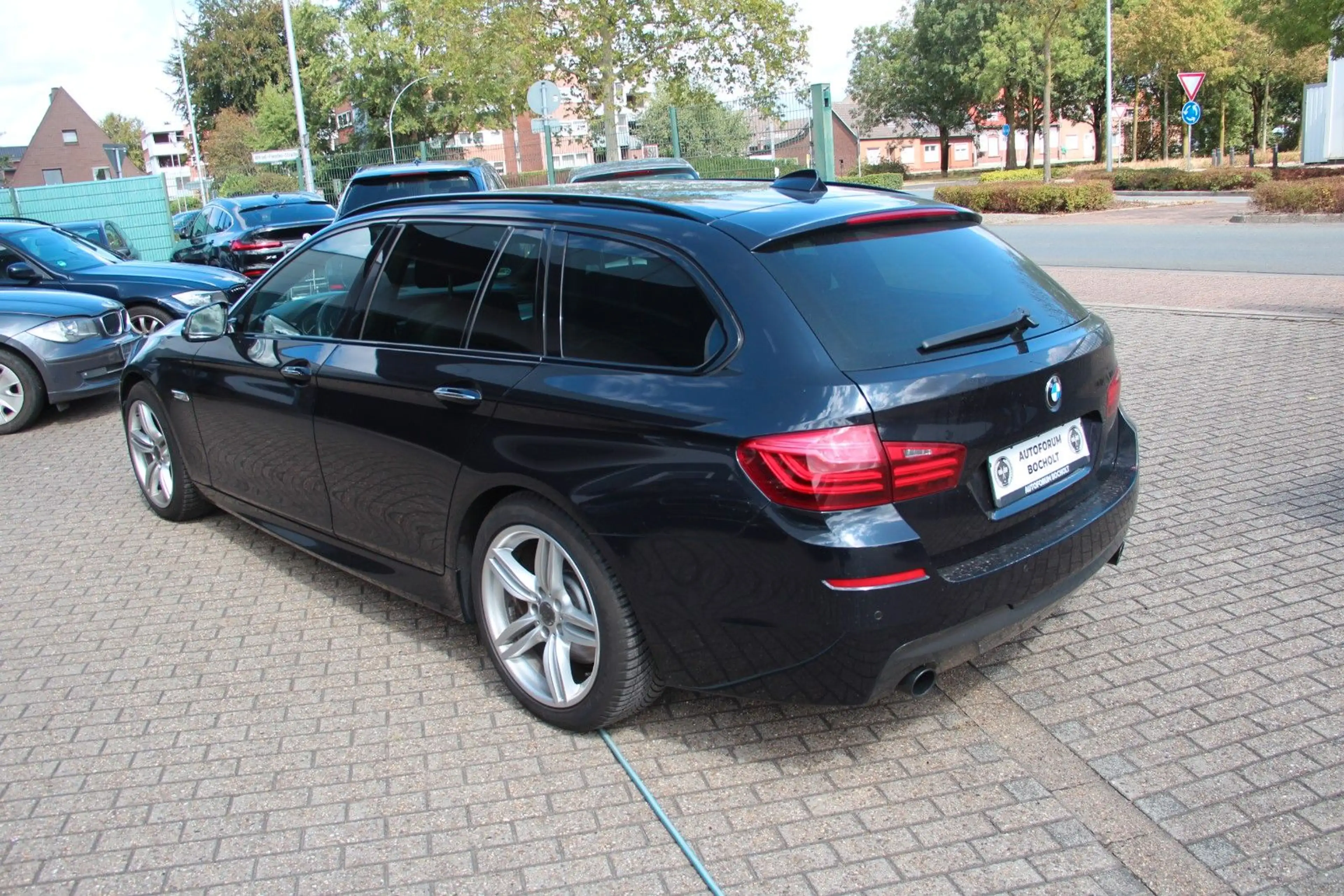 BMW 535 d xDrive M Paket, 4xKlima, Stndhz,Sitzbelüft — photo 4