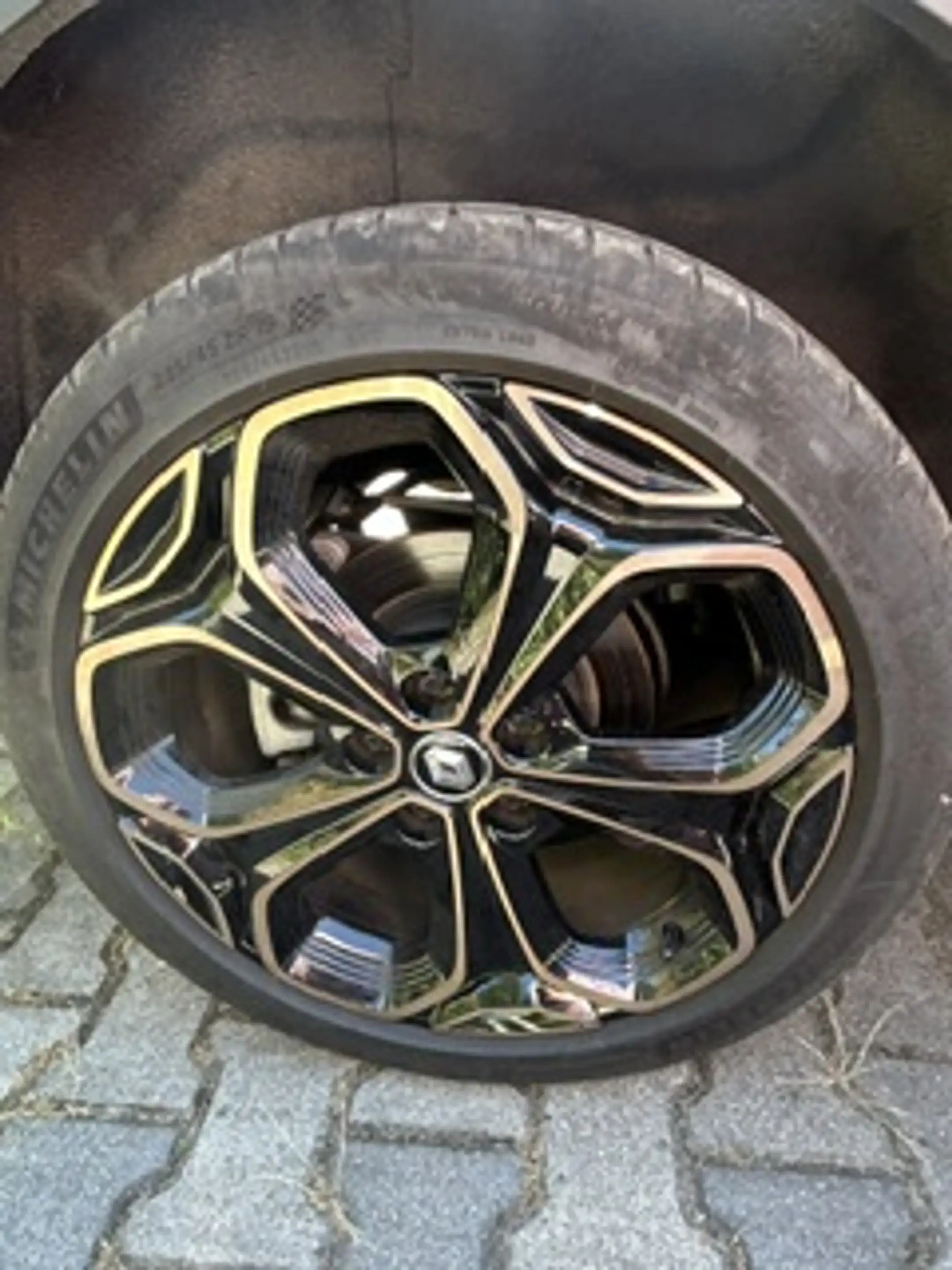 Renault Kadjar Black Edition TCe160 AUTOMATIK — photo 5