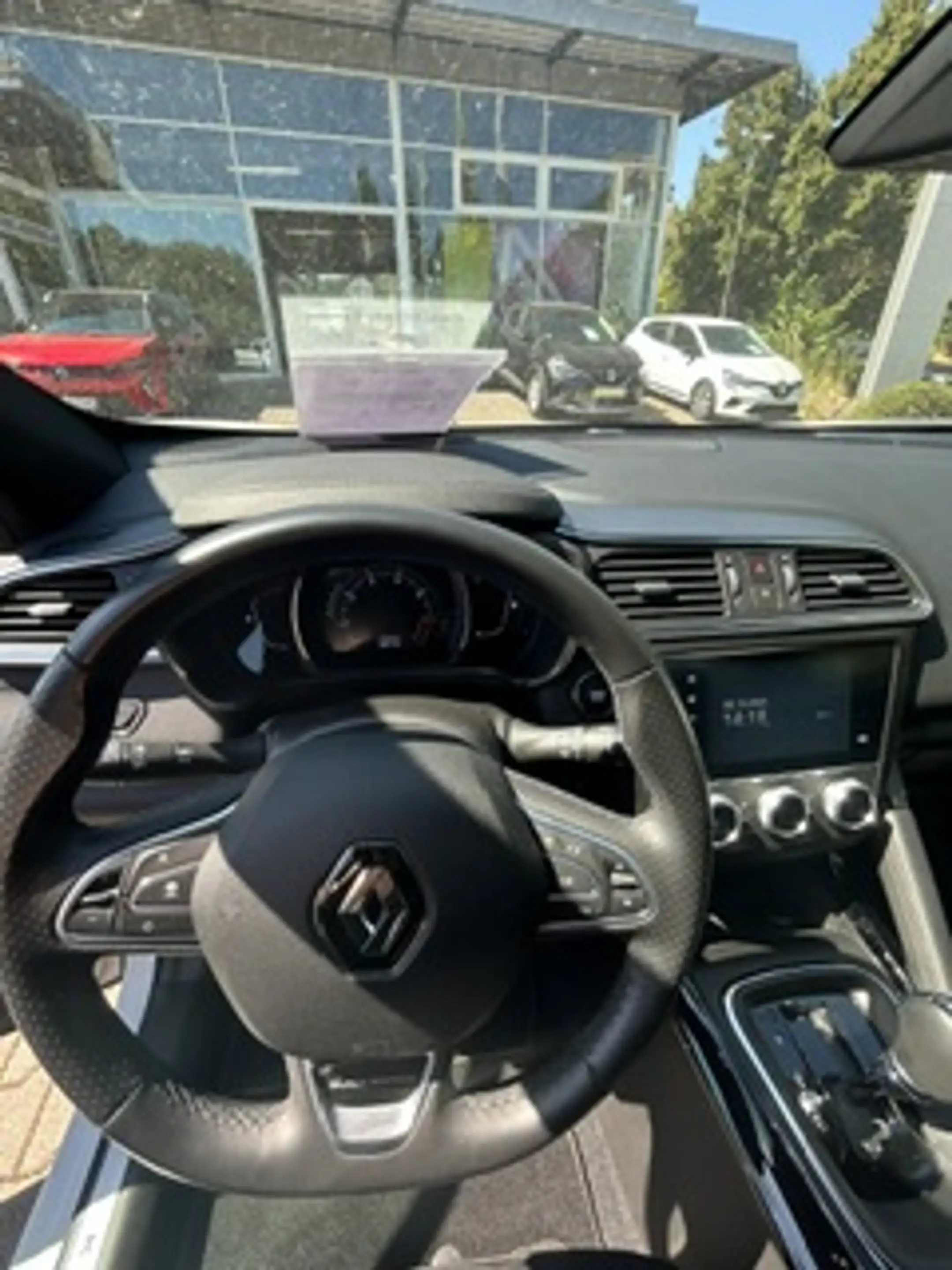 Renault Kadjar Black Edition TCe160 AUTOMATIK — photo 6