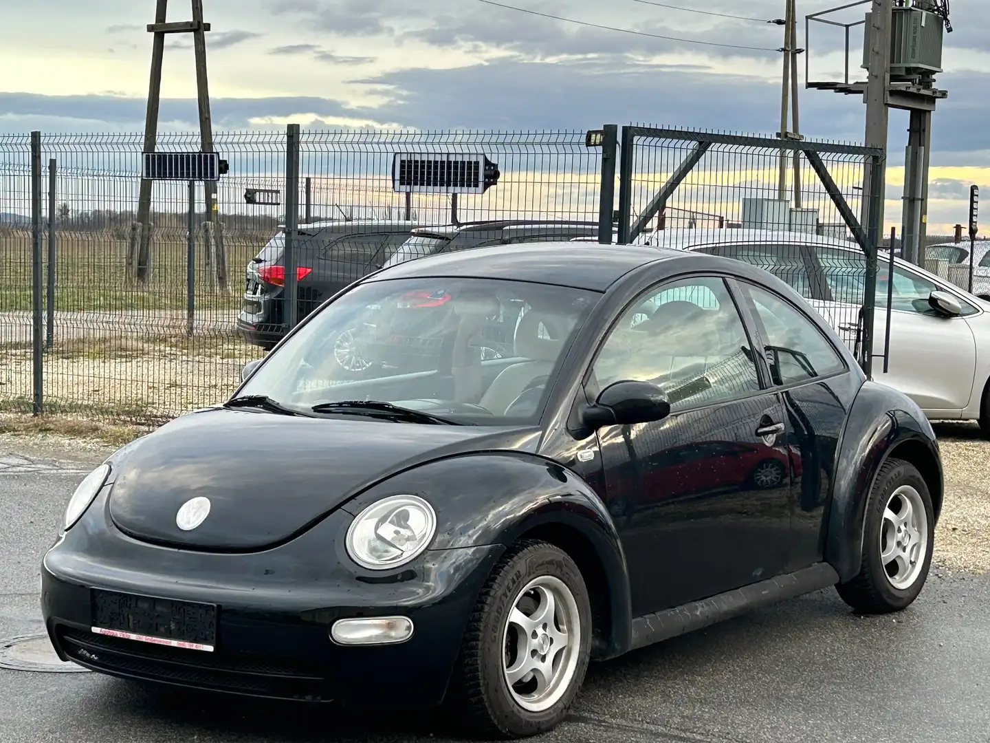 Volkswagen Beetle 1,9 TDI Zwart - 1