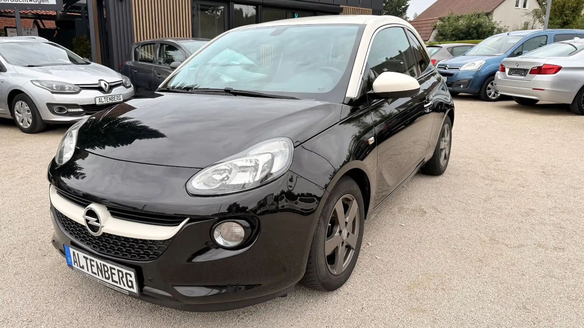Opel Adam UNLIMITED 1.4 74kW Schwarz - 1