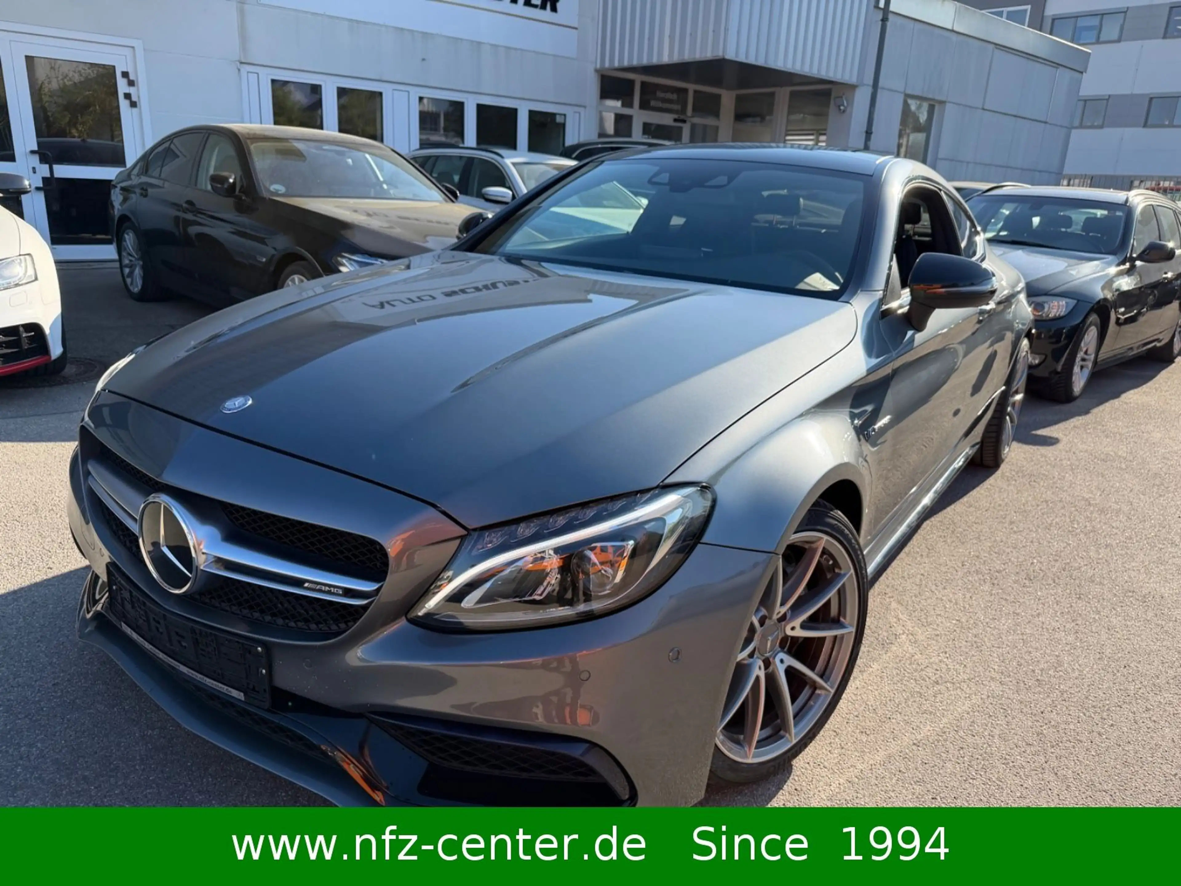 Mercedes-Benz C 63 AMG Coupe V8 Pano/ Burmester/SportAbg — photo 3