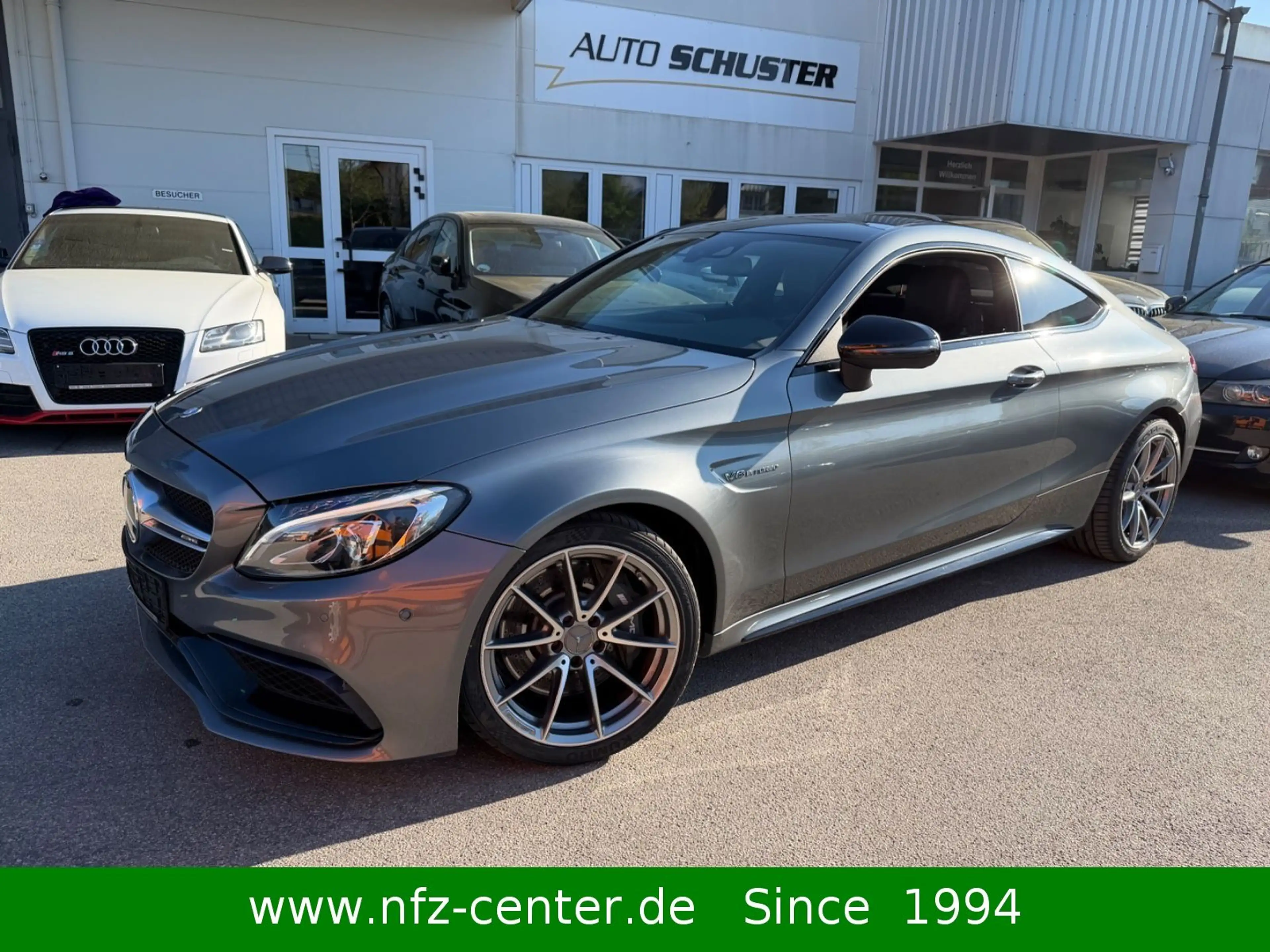 Mercedes-Benz C 63 AMG Coupe V8 Pano/ Burmester/SportAbg