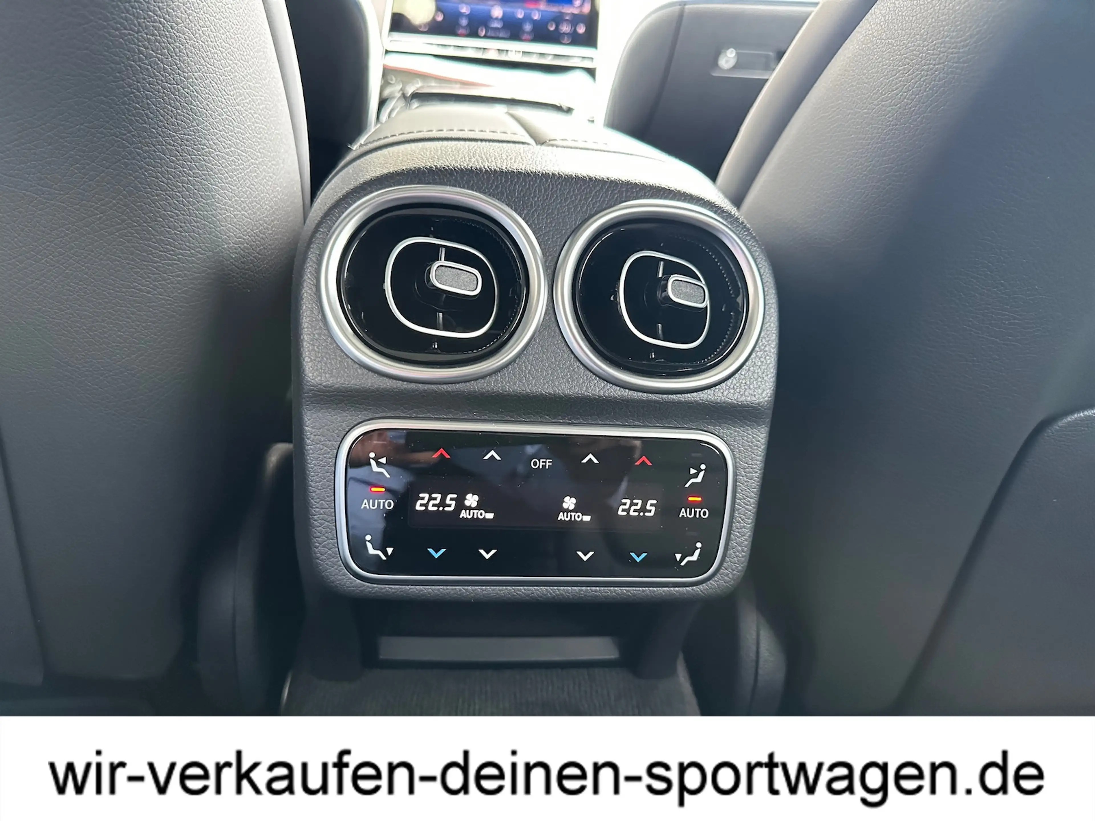 Mercedes-Benz C 63 AMG T 4Matic+ S E Performance (Design- und Ausstattung — photo 12
