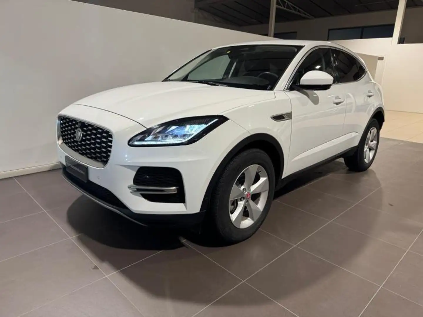 Jaguar E-Pace (X540) 2.0D I4 163 CV AWD Auto S Blanc - 1