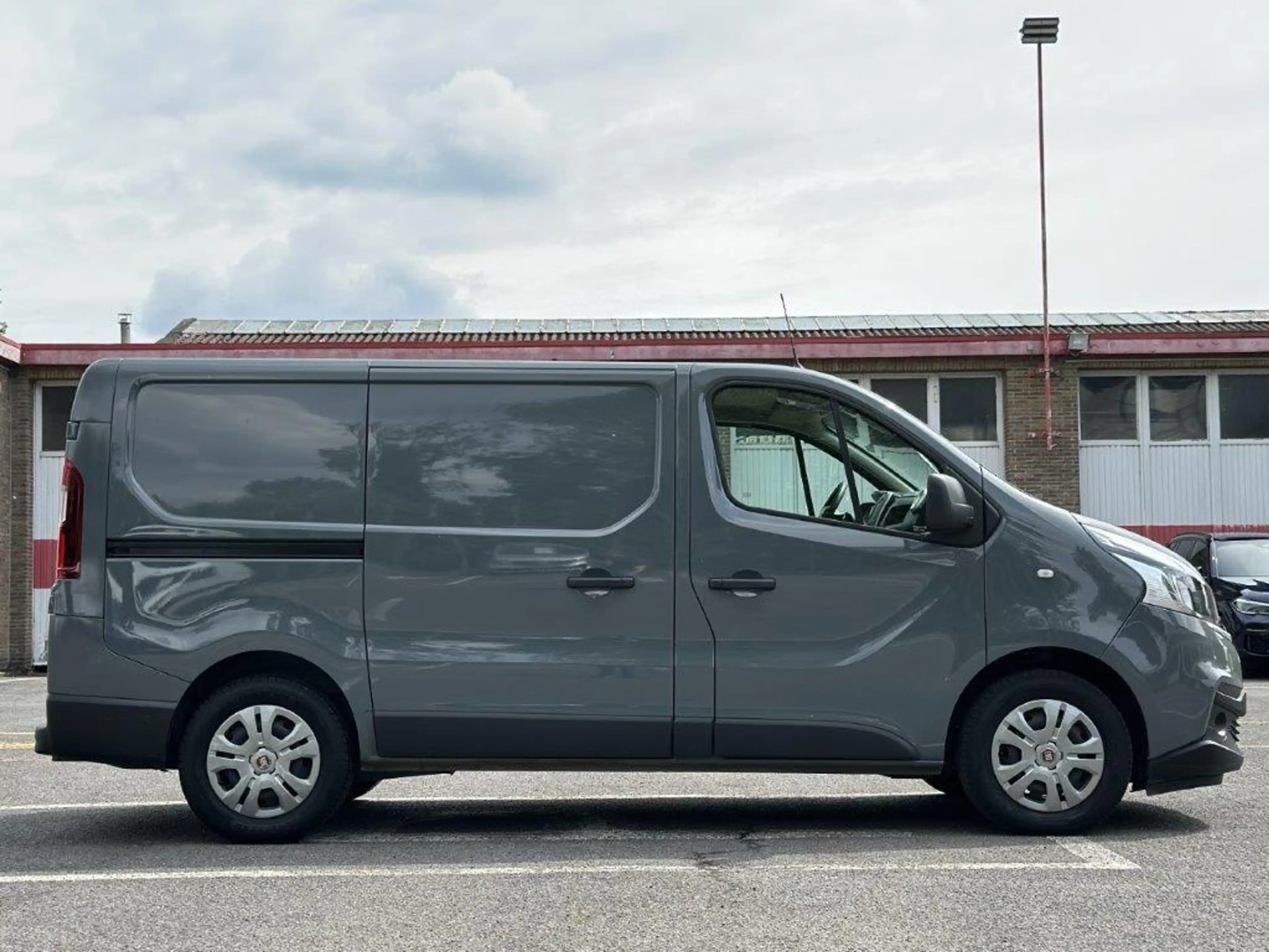 Fiat Talento L1H1 Automaat - 145 PK - 12.500€ - Leasing 834€/M — photo 6