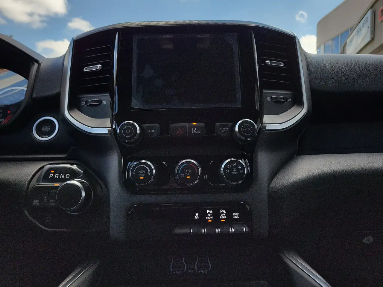 RAM 1500 photo RAM 1500