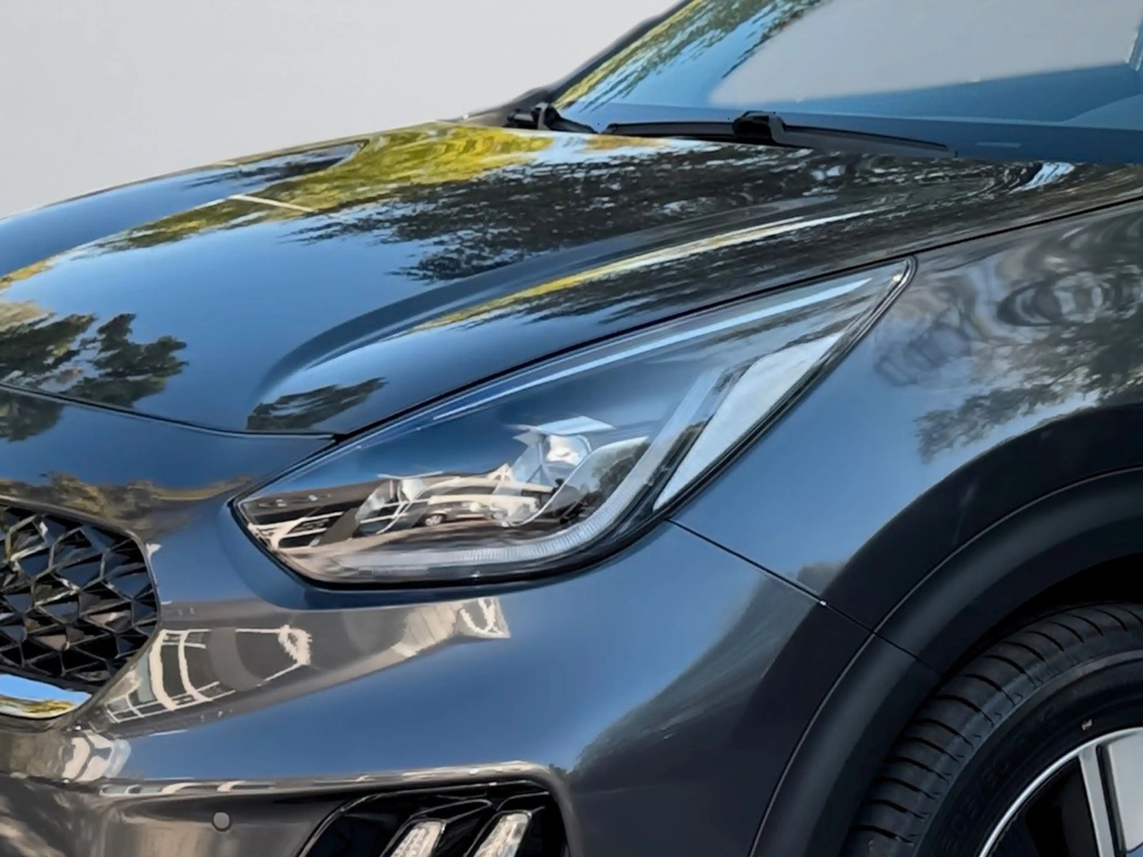 Kia Niro Spirit Plug-in Hybrid — photo 5