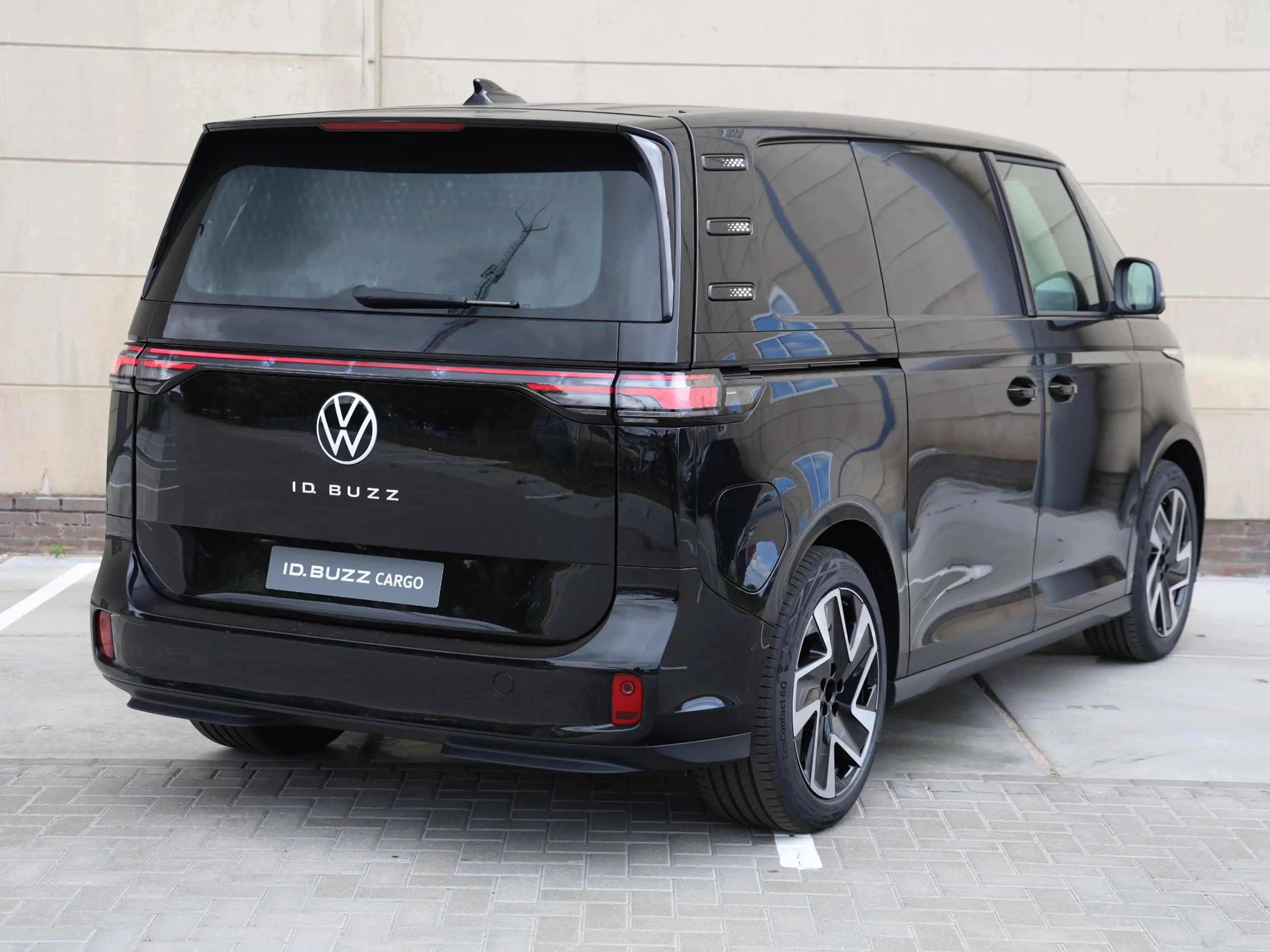Volkswagen ID. Buzz Cargo Bulli Limited Edition Elektromotor 286PK 79 kWh | — photo 5