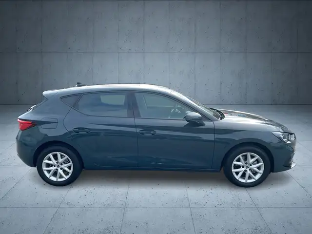 Seat Leon view 6