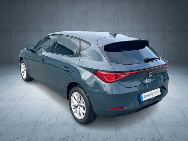Seat Leon view 3