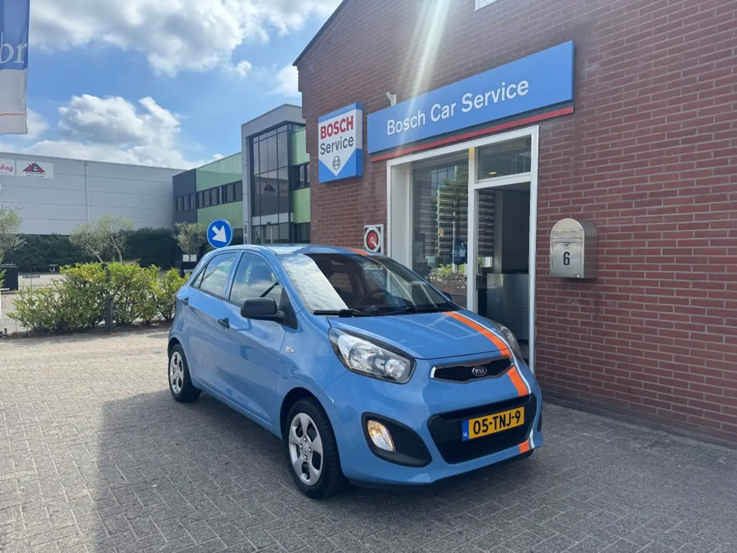 Kia Picanto 1.2 16V 63kW 5-drs Airco Blauw - 1
