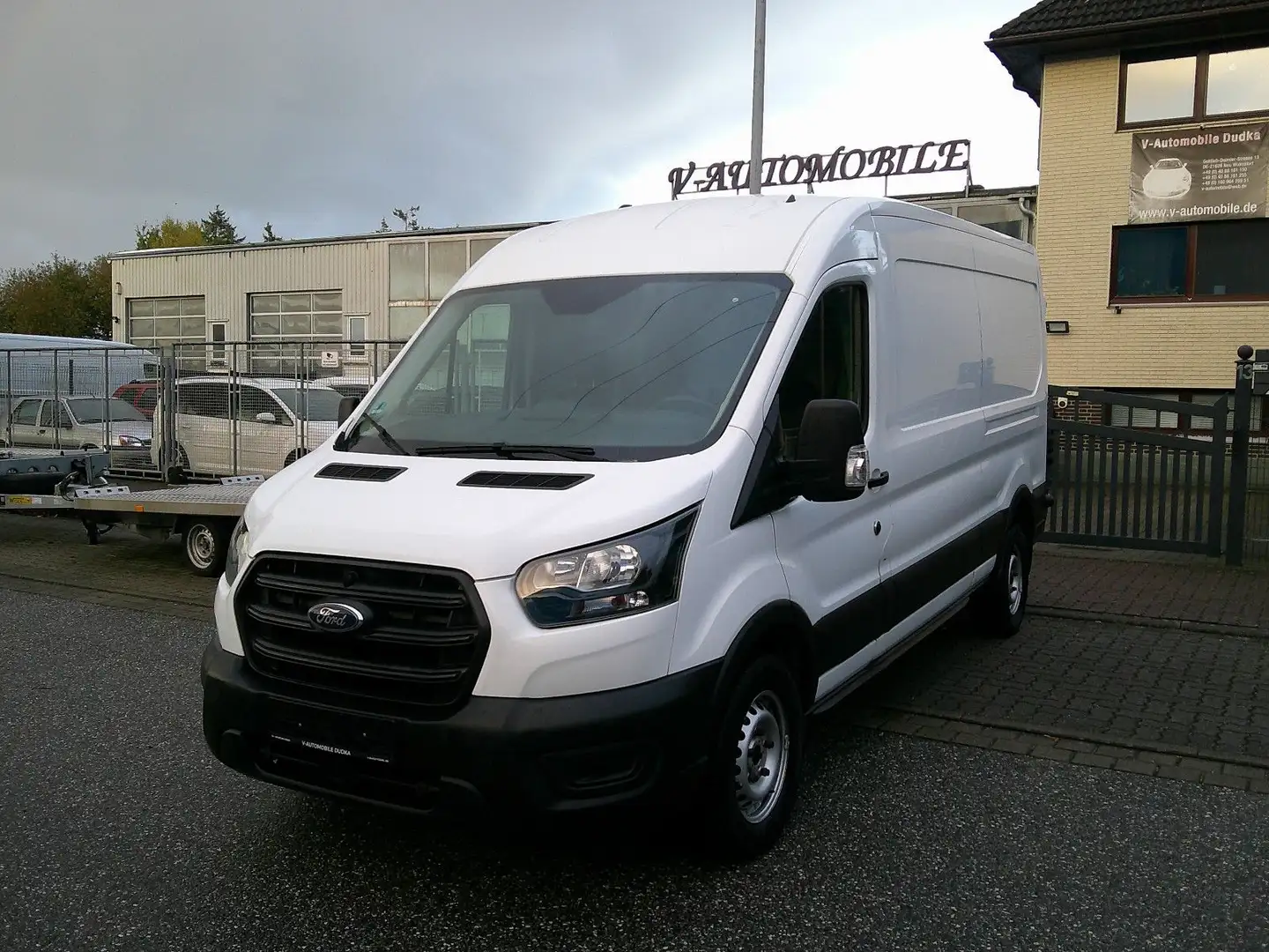 Ford Transit Kasten 350 L3H2 2.0EcoBlue Bianco - 1