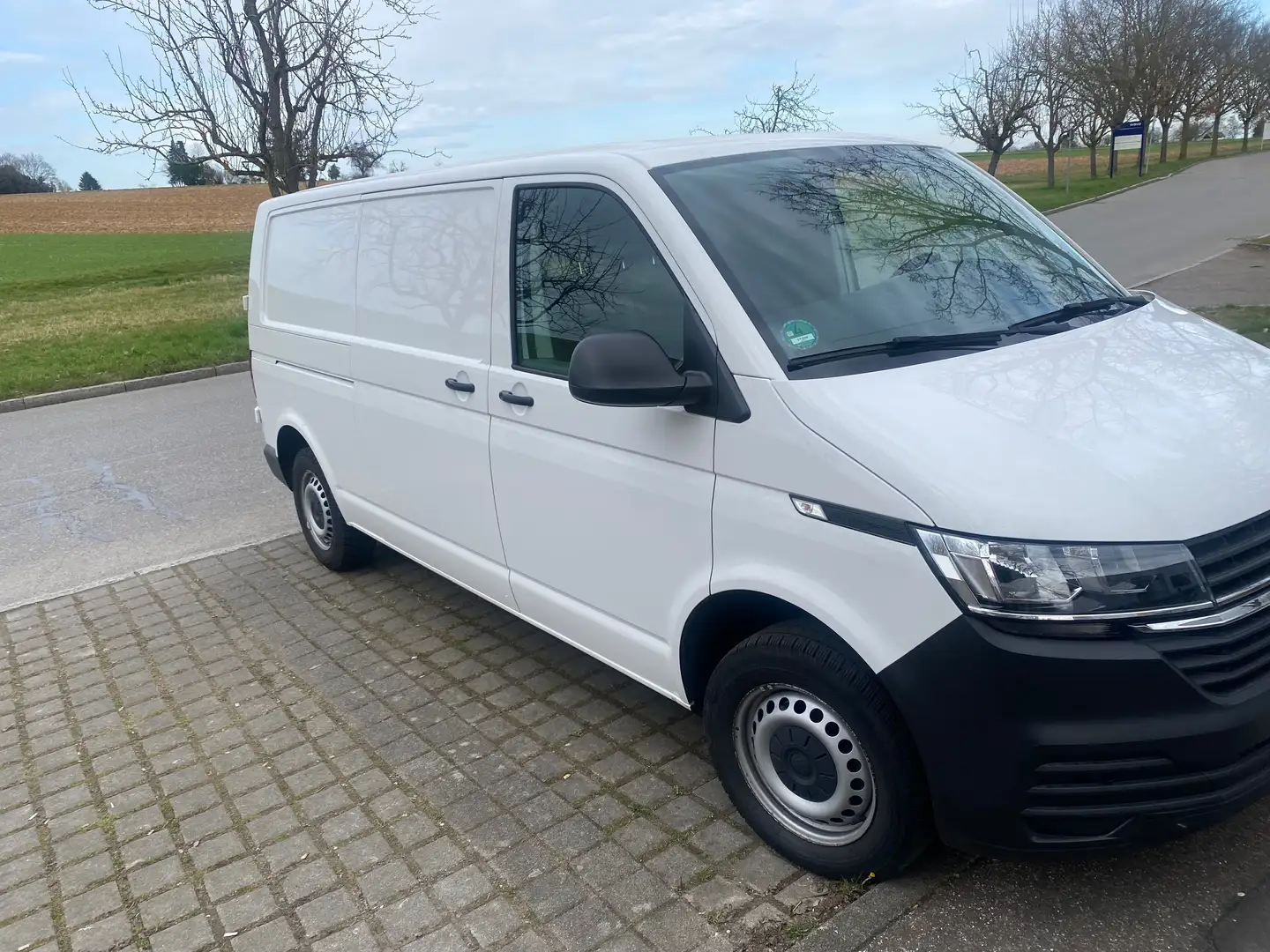Volkswagen T6.1 Transporter Transporter T6.1 DSG Lang Weiß - 2