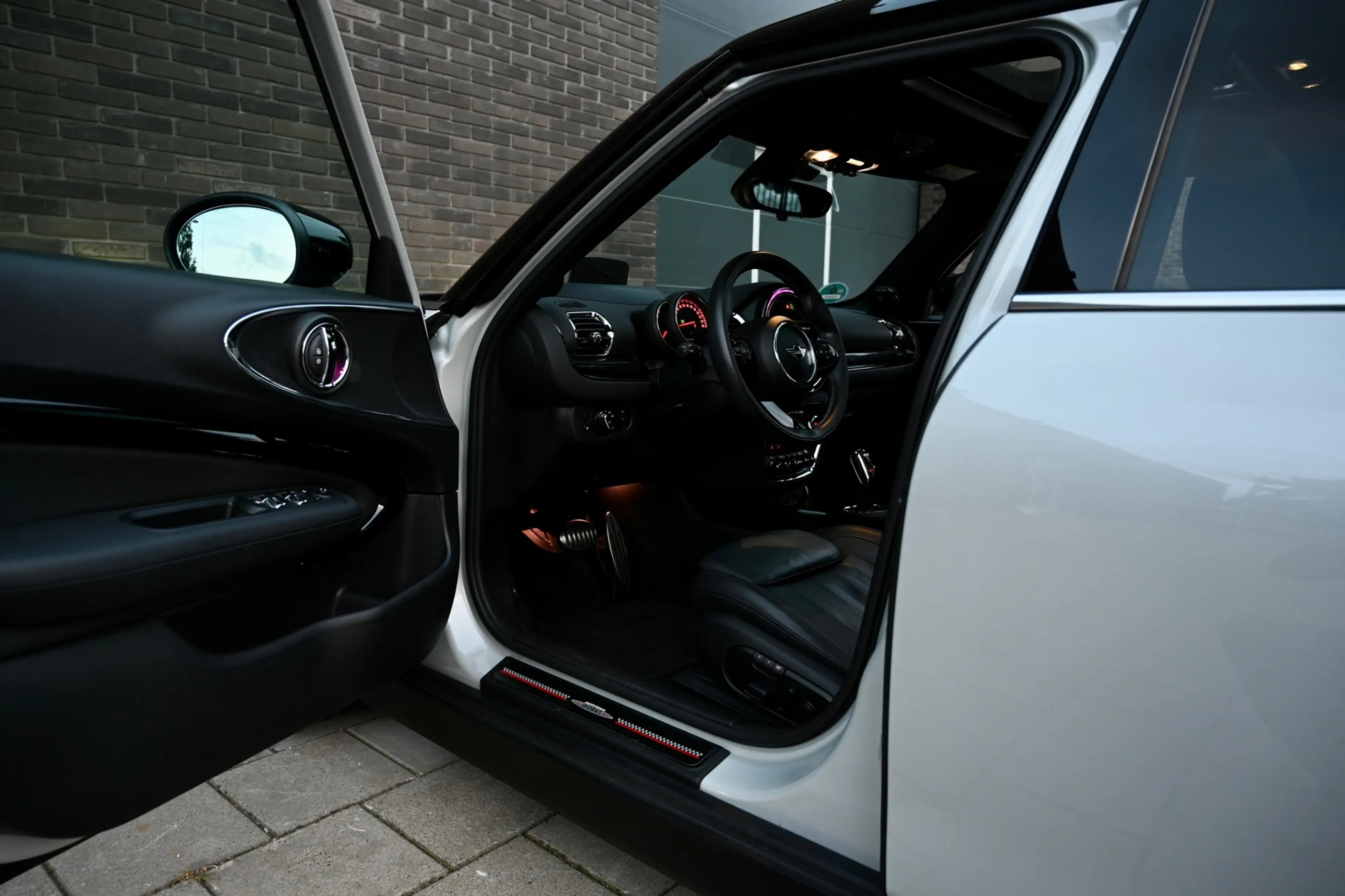 MINI John Cooper Works Clubman JCW ALL4 2.0 Chili | Pano | Leer | NL — photo 14