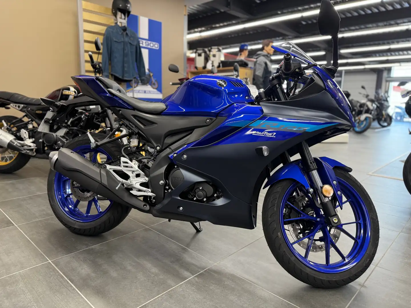 Yamaha YZF-R125 Albastru - 1