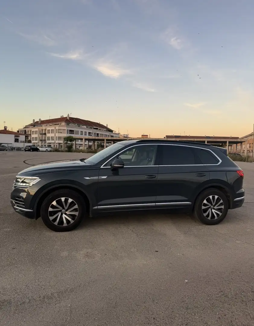 Volkswagen Touareg 3.0TDI V6 Premium Tiptronic Atmosphere 4M 170kW - 2