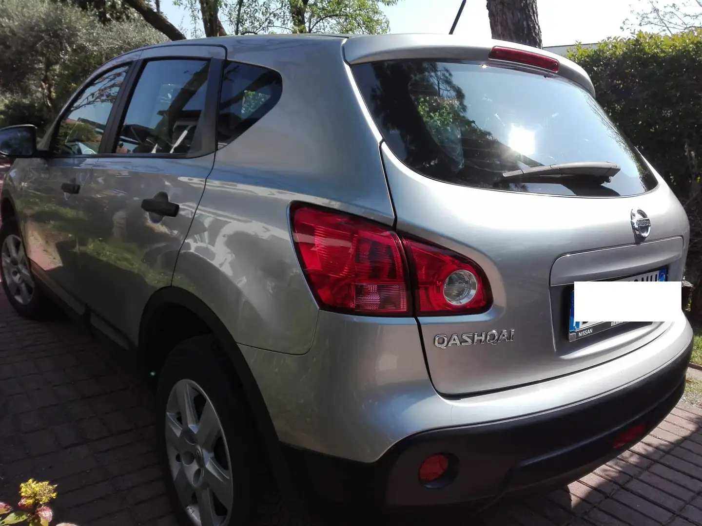 Nissan Qashqai Qashqai 2.0 dci Visia dpf - 1