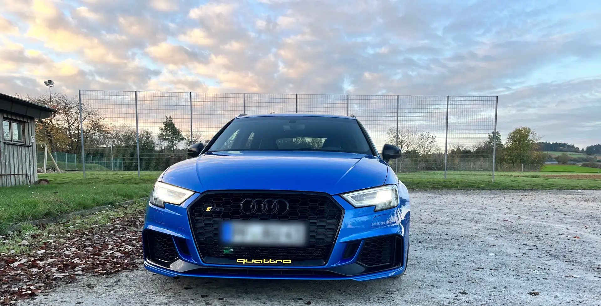 Audi RS3 Sportback NON OPF / Gepfeffert Blau - 2