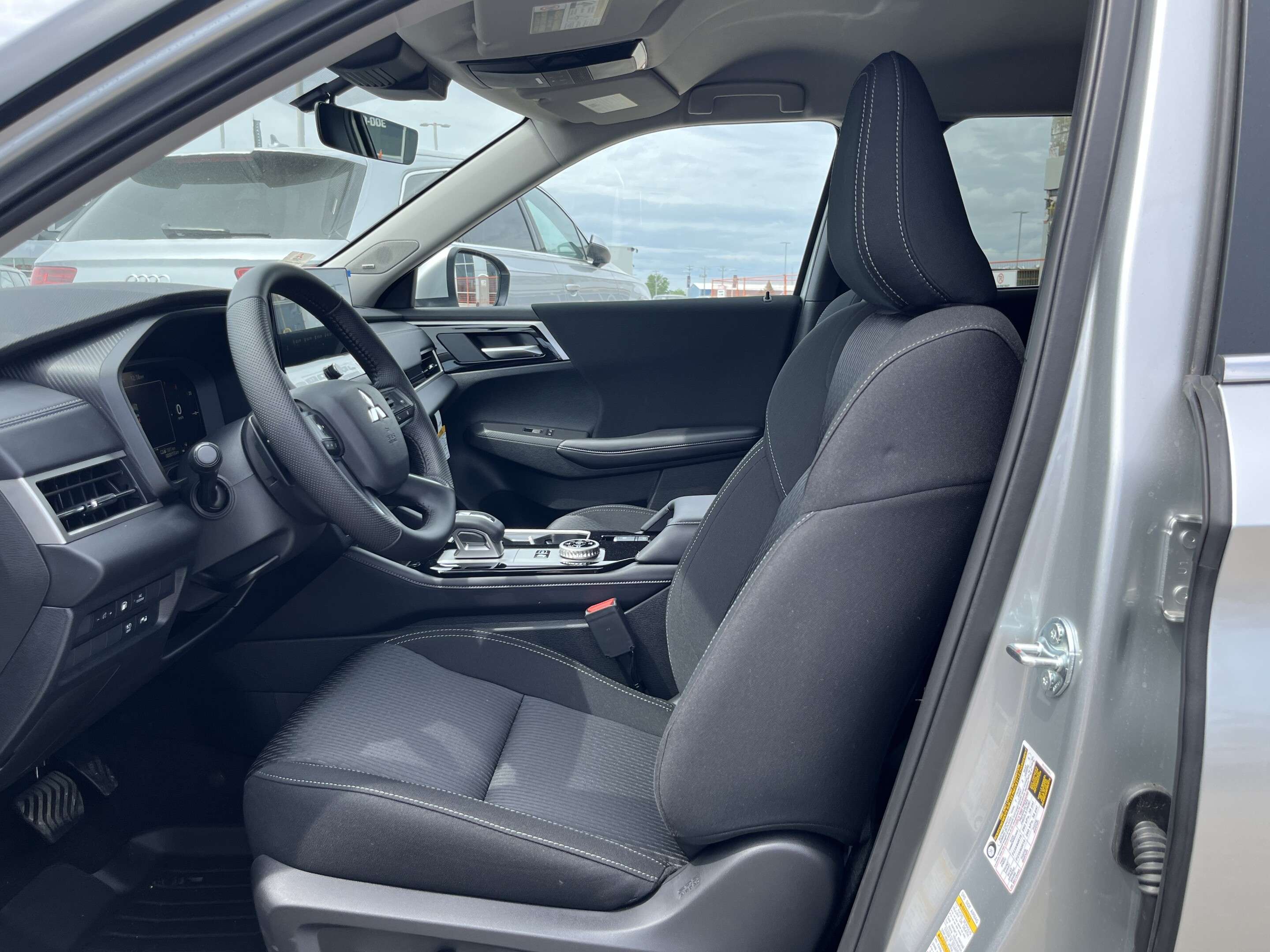 2026 Mitsubishi Outlander PHEV