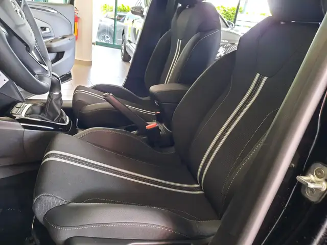 Opel Corsa view 13