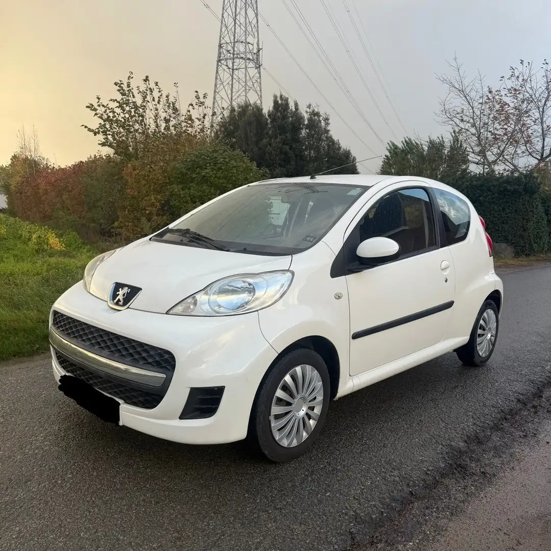 Peugeot 107 70 Black&Silver - 2