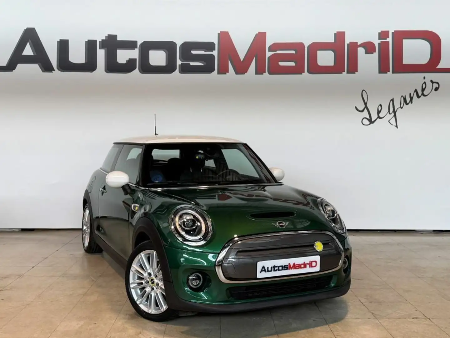 MINI Cooper SE Verde - 1
