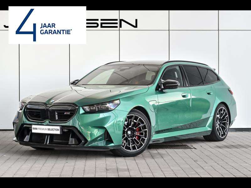 2025 BMW M5