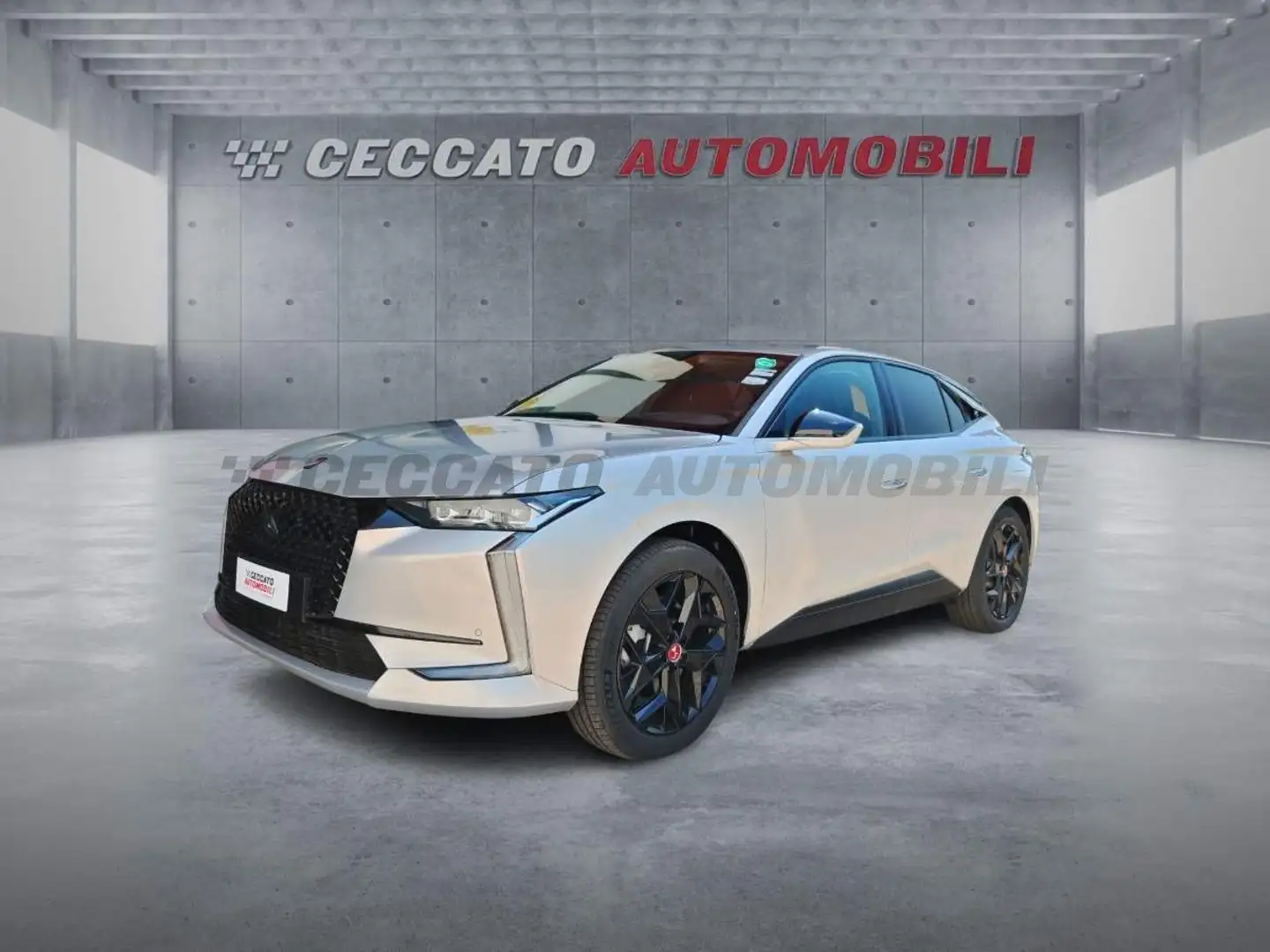 DS Automobiles DS 4 DS4 1.6 e-tense phev Performance Line+ 225cv auto Grigio - 1