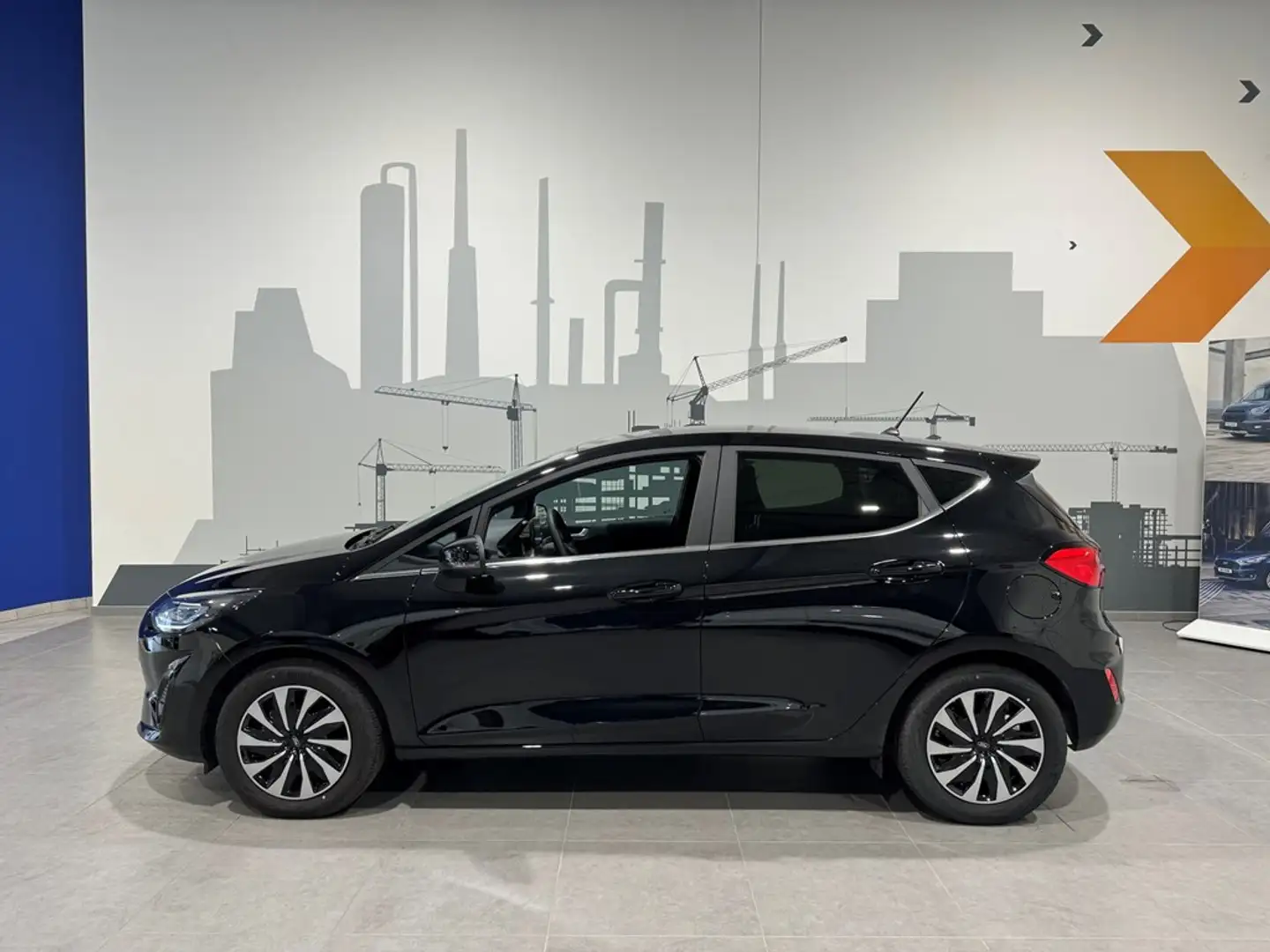 Ford Fiesta Titanium 1.0i Ecoboost 100pk - Demowagen Zwart - 2