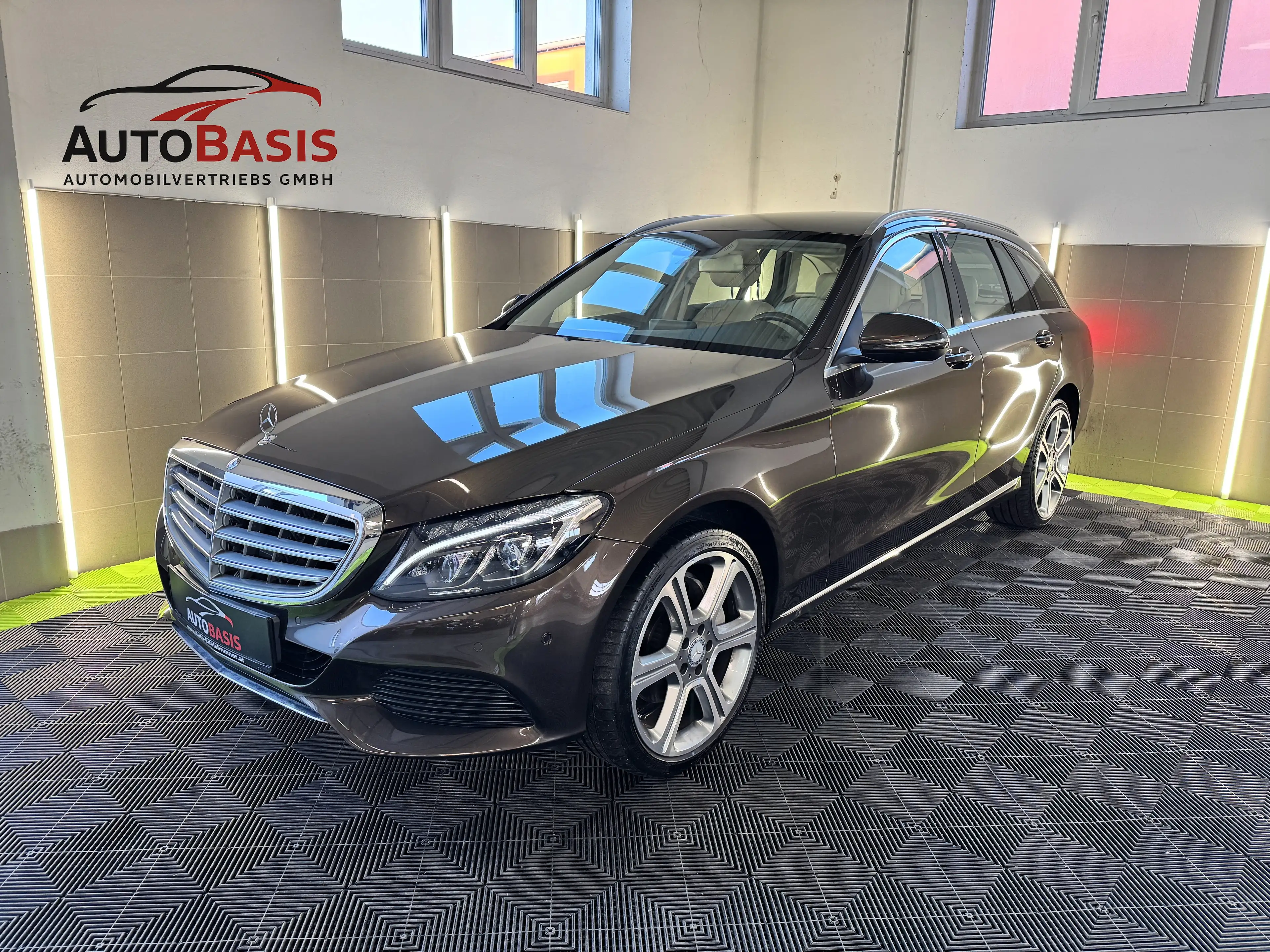 Mercedes-Benz C 250 C 250d T Aut. Exklusive Ambiente/Led/Leder/SHZ/PDC