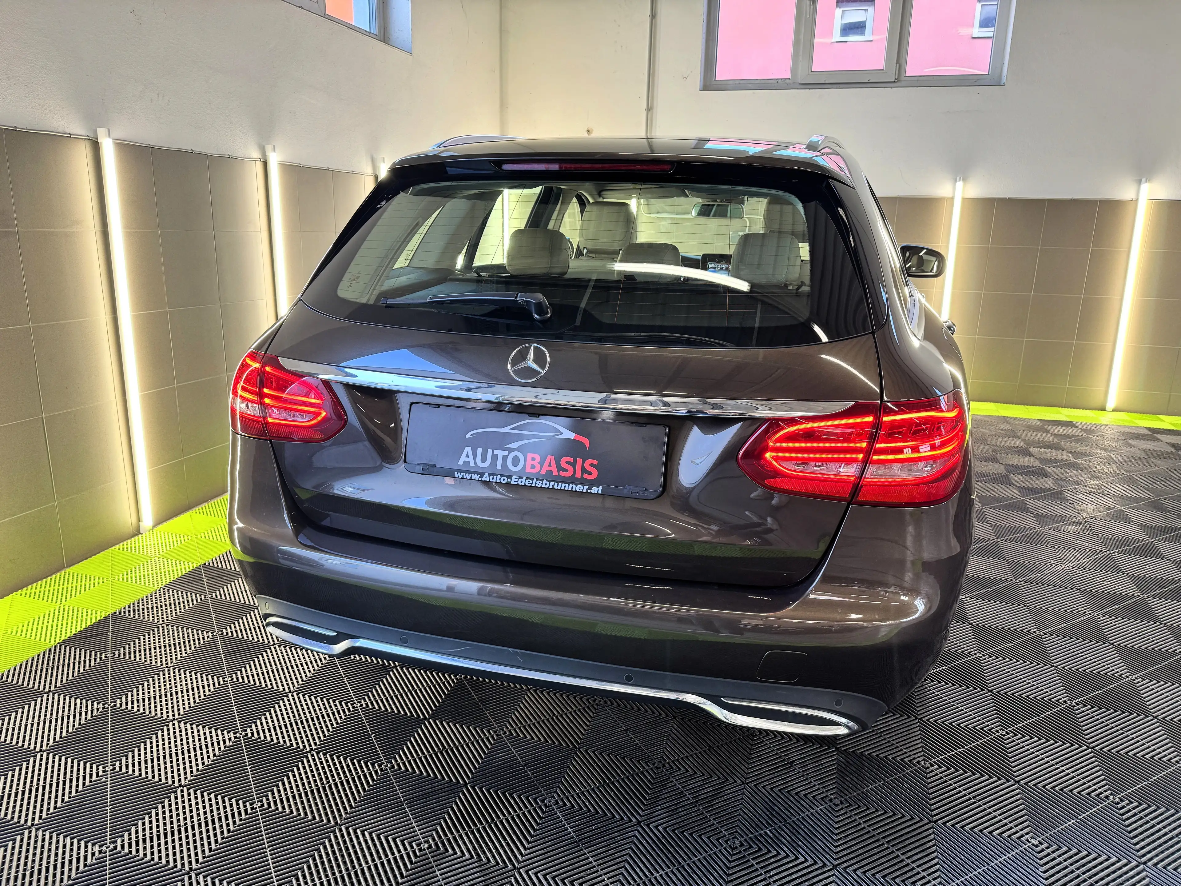 Mercedes-Benz C 250 C 250d T Aut. Exklusive Ambiente/Led/Leder/SHZ/PDC — photo 8