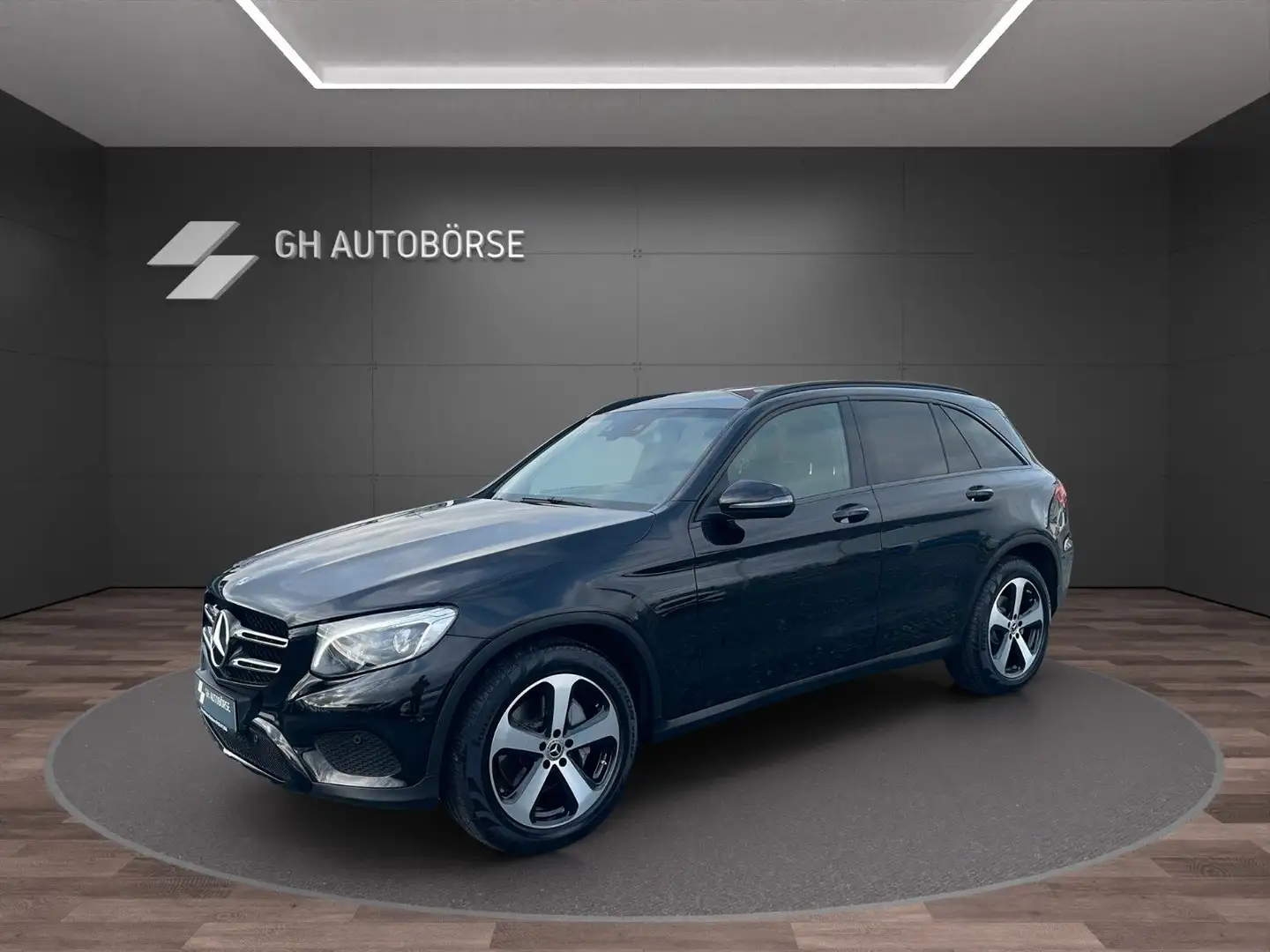 Mercedes-Benz GLC 250 4Matic|LED|AHK|R-KAM|TOT-WINKEL|AMBIENTE Schwarz - 1