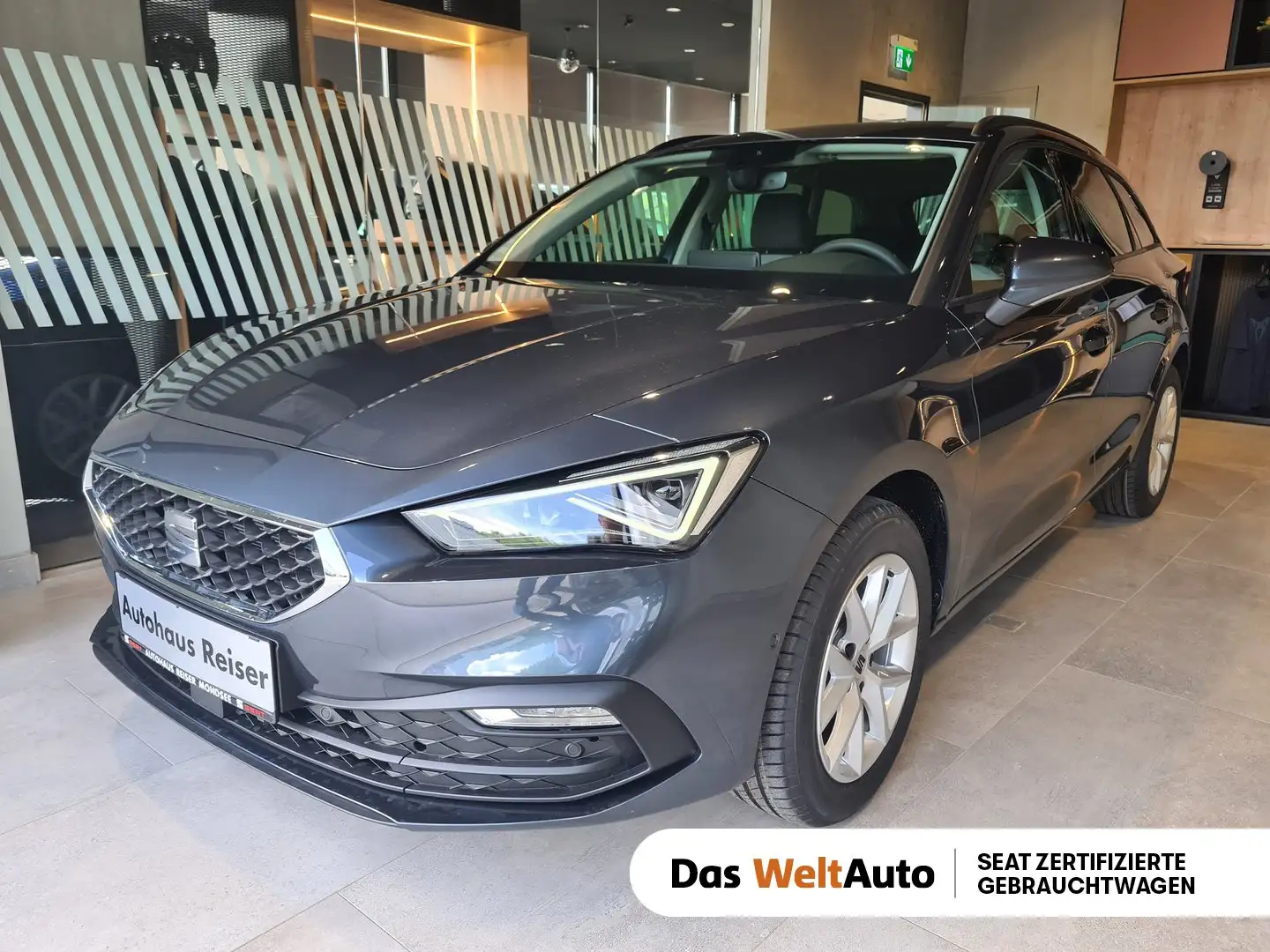 SEAT Leon Style Edition 1.5TSI 115PS Grau - 1