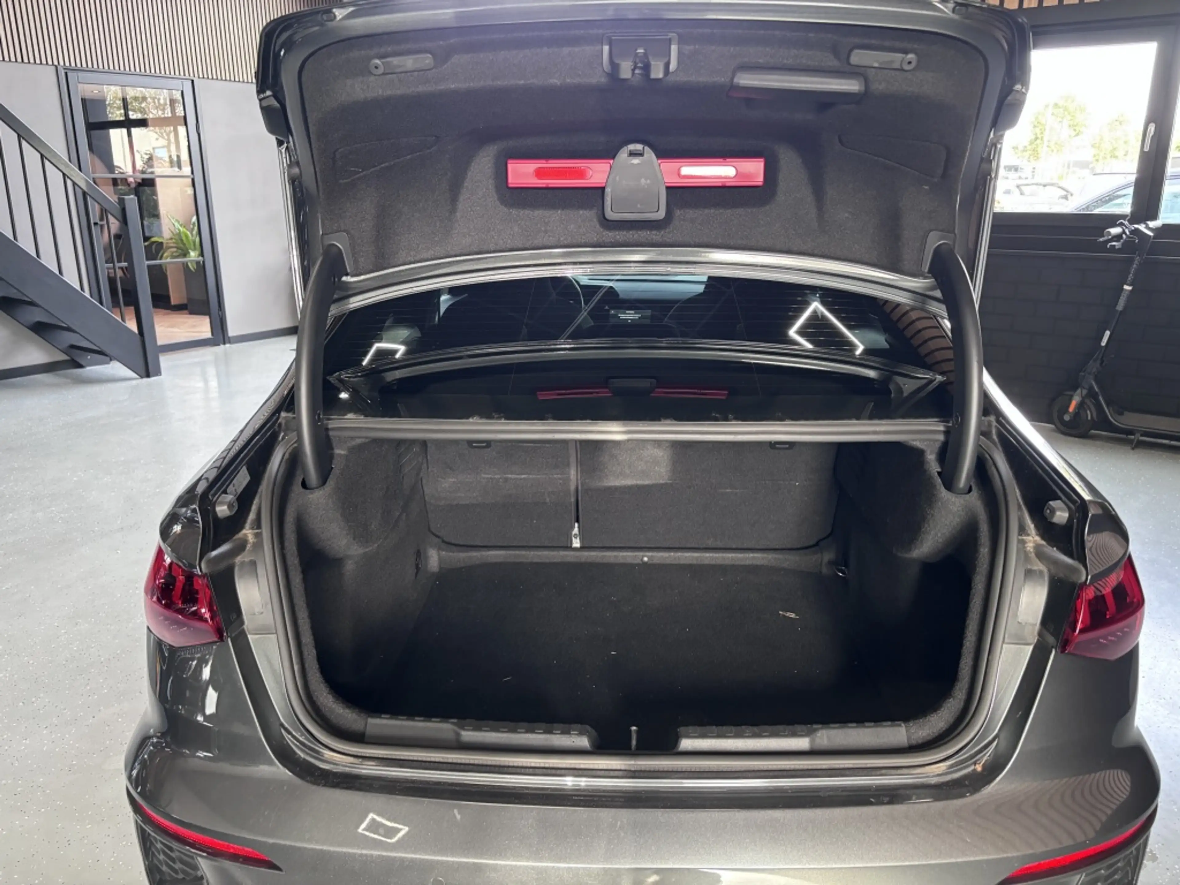 Audi A3 Limousine 30 TFSI S edition — photo 21