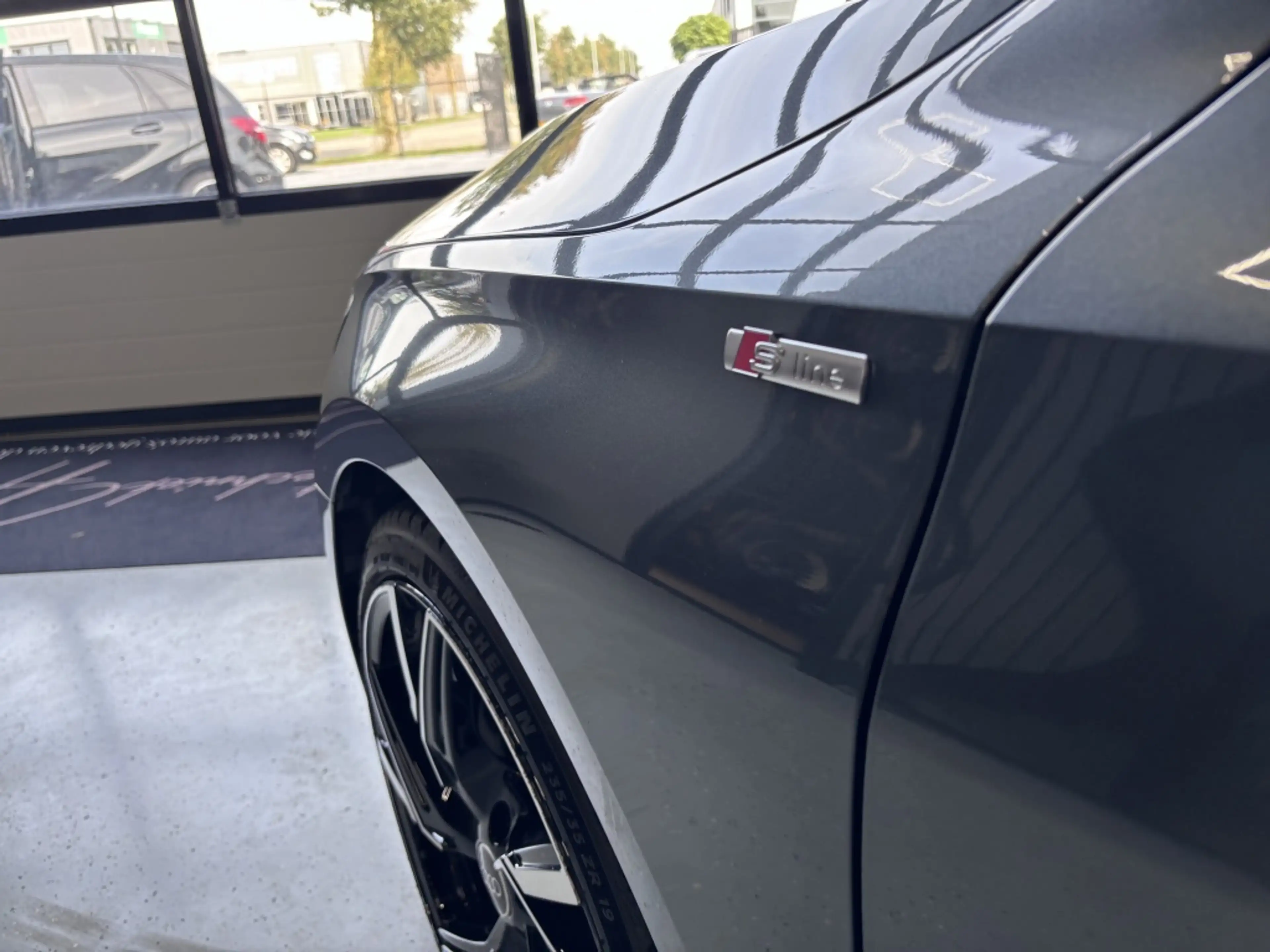 Audi A3 Limousine 30 TFSI S edition — photo 8