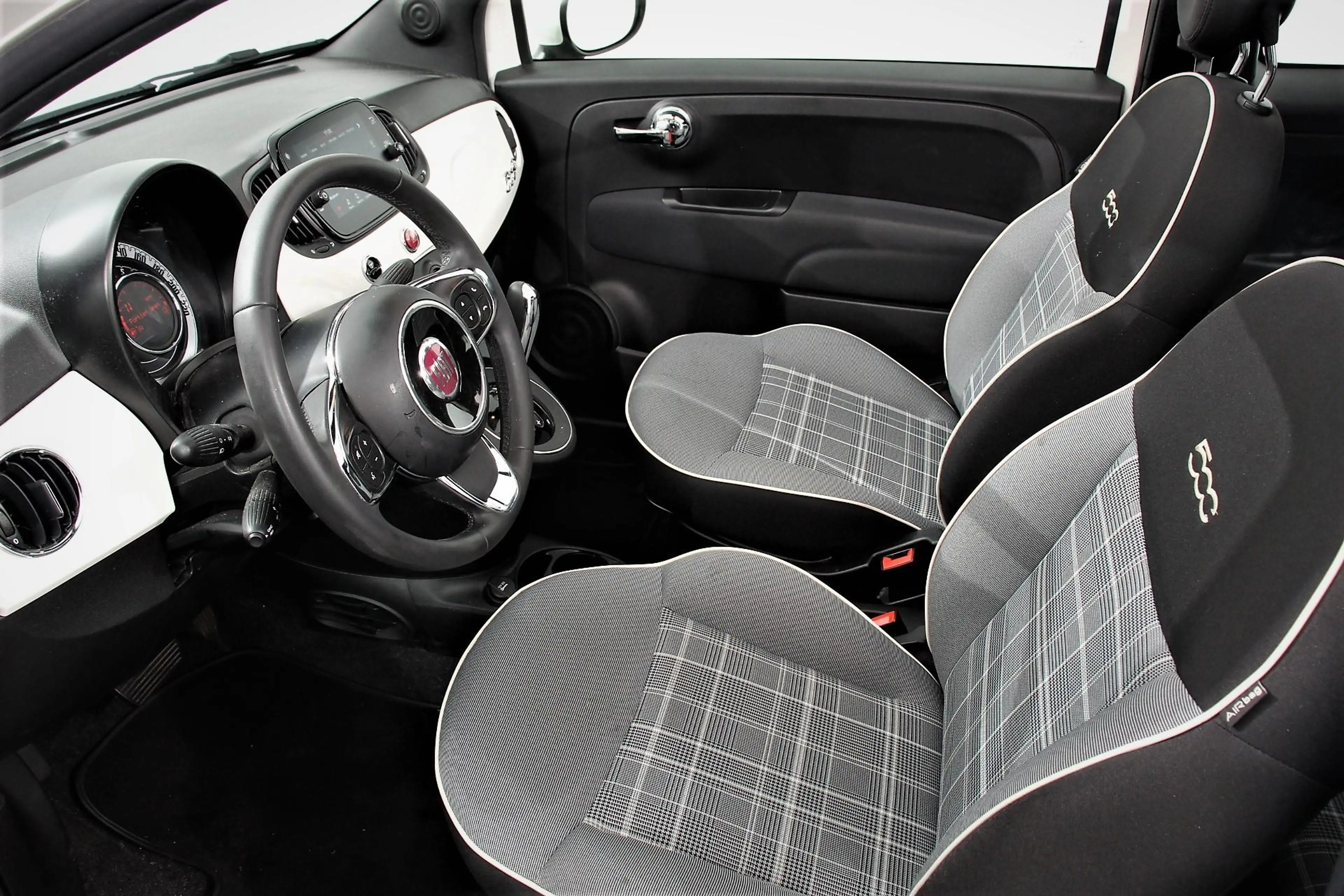 Fiat 500C 1.2 Automaat Lounge Cruise Control Navigatie Airco — photo 15