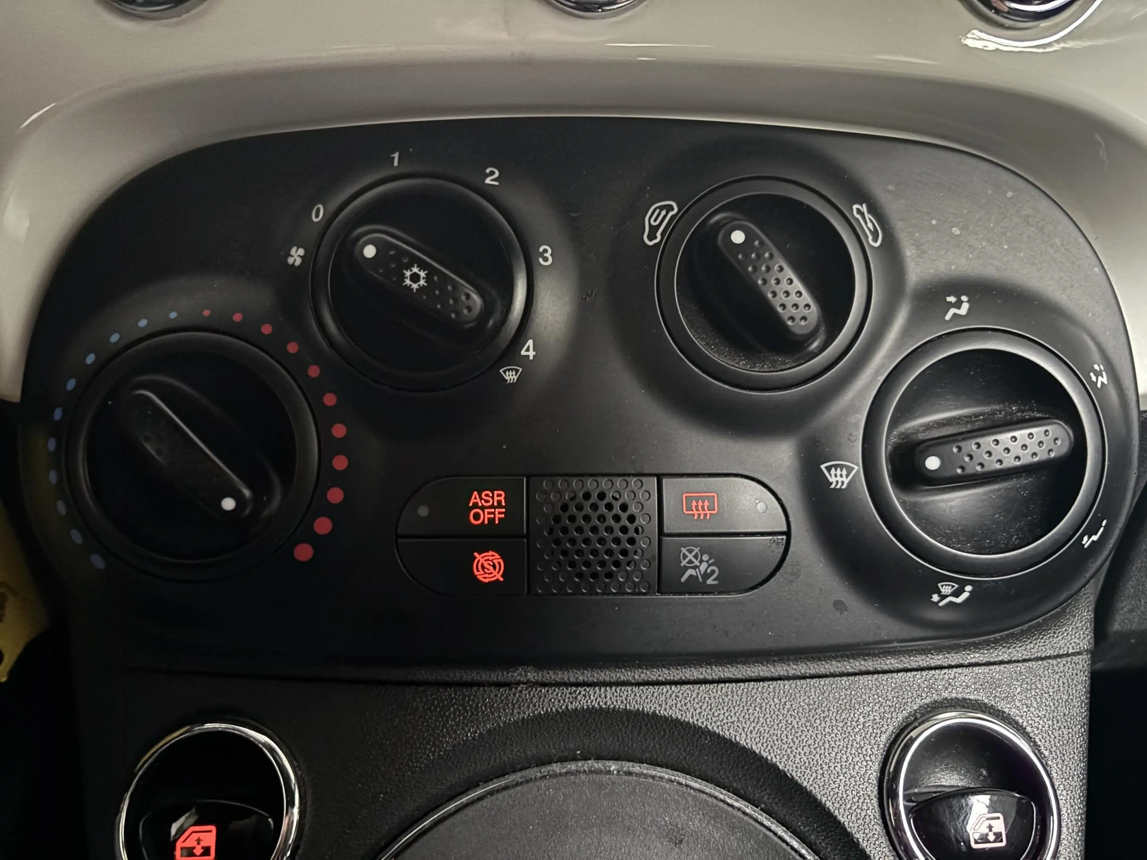 Fiat 500C 1.2 Automaat Lounge Cruise Control Navigatie Airco — photo 25