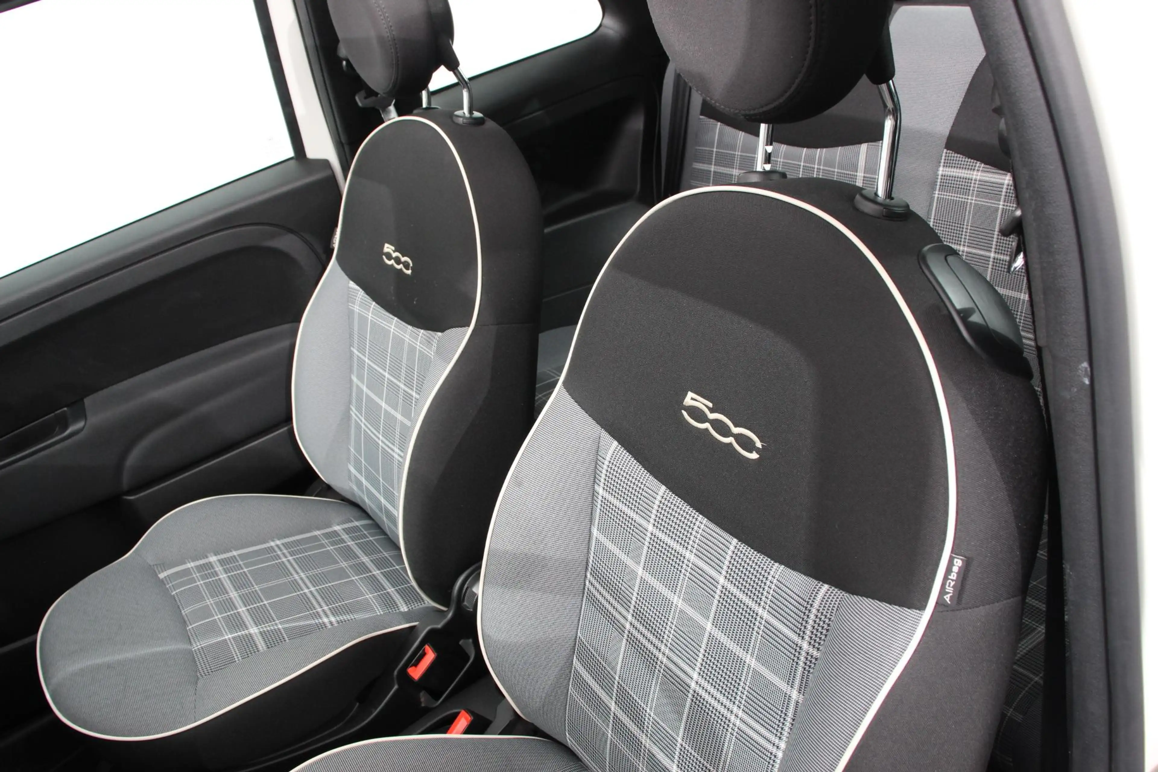 Fiat 500C 1.2 Automaat Lounge Cruise Control Navigatie Airco — photo 17
