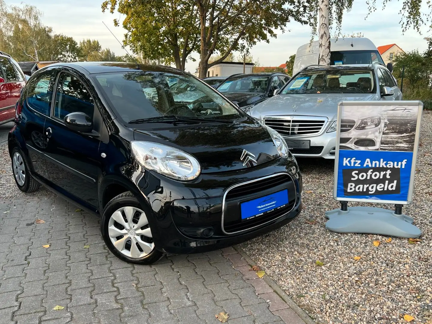 Citroen C1 Style*1.HD*Klima*67.TKM*E-Paket*TÜV NEU Schwarz - 1